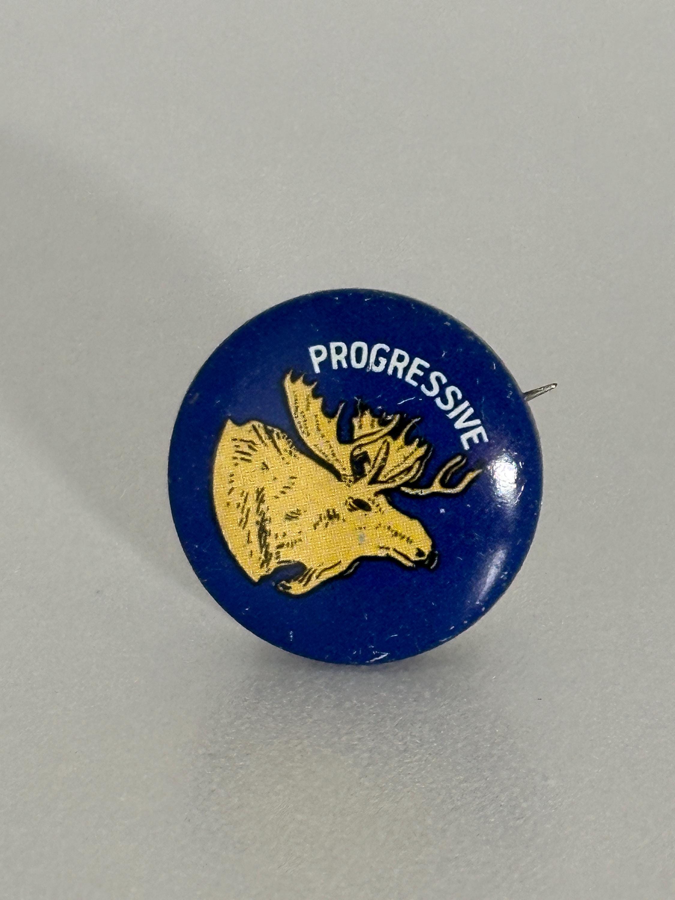 Progressive Moose Button Pin: Blue & Yellow Political Emblem - Mid-Century Accessory