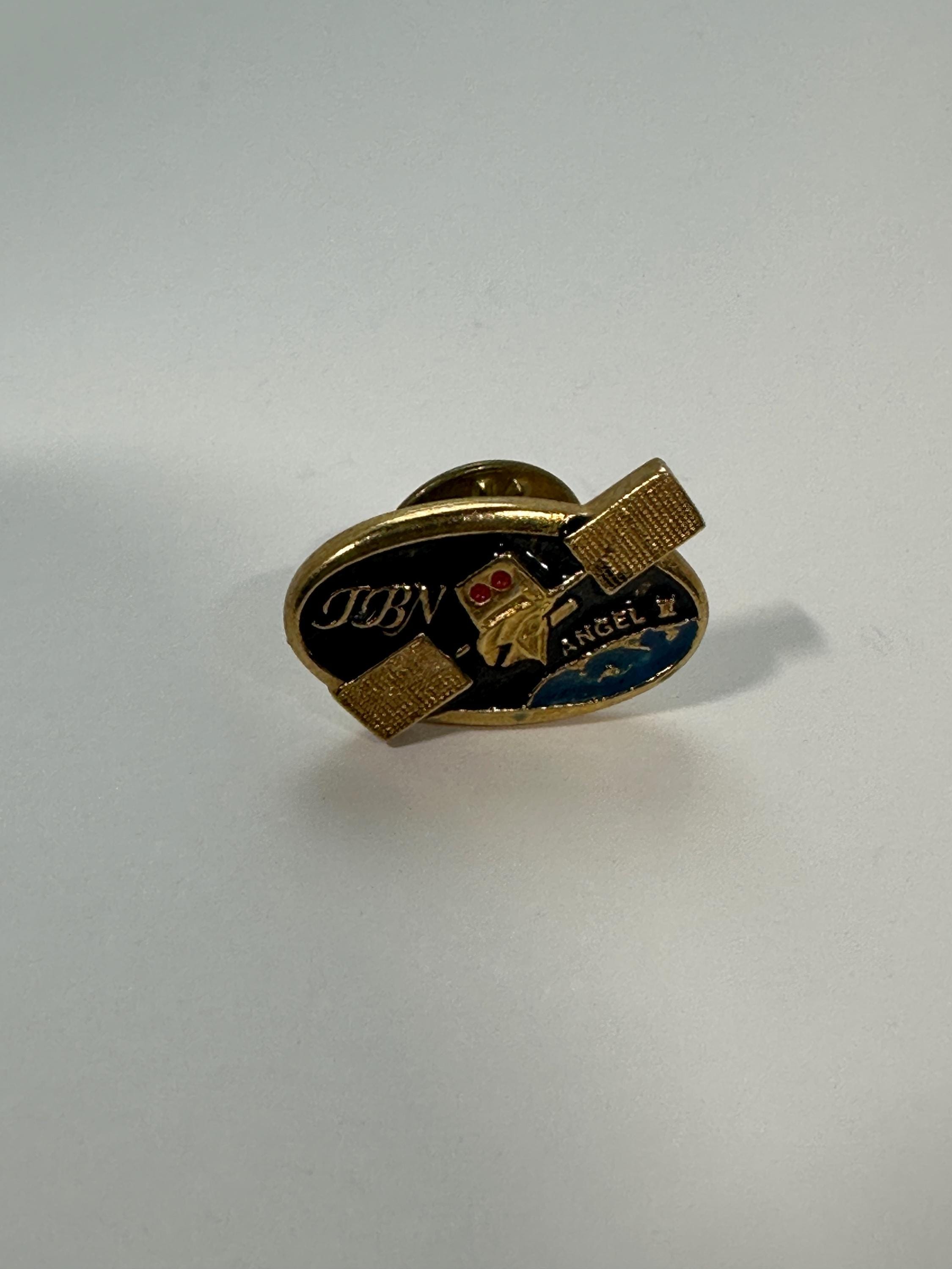 TBN Angel Pin: Gold Enamel Oval - Vintage Religious Accessory
