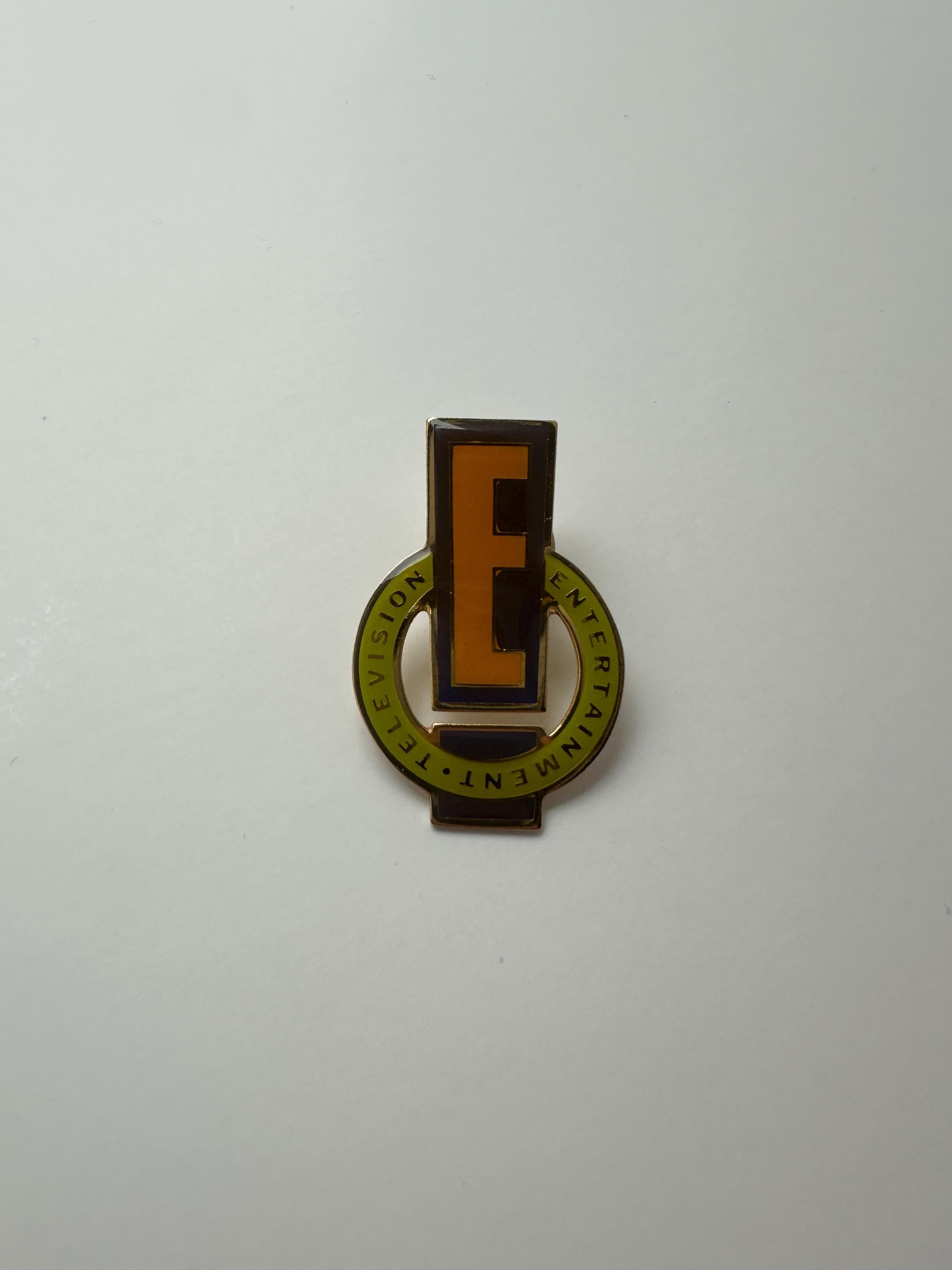 Vintage E! Television Logo Enamel Pin: 90s Pop Culture Accessory