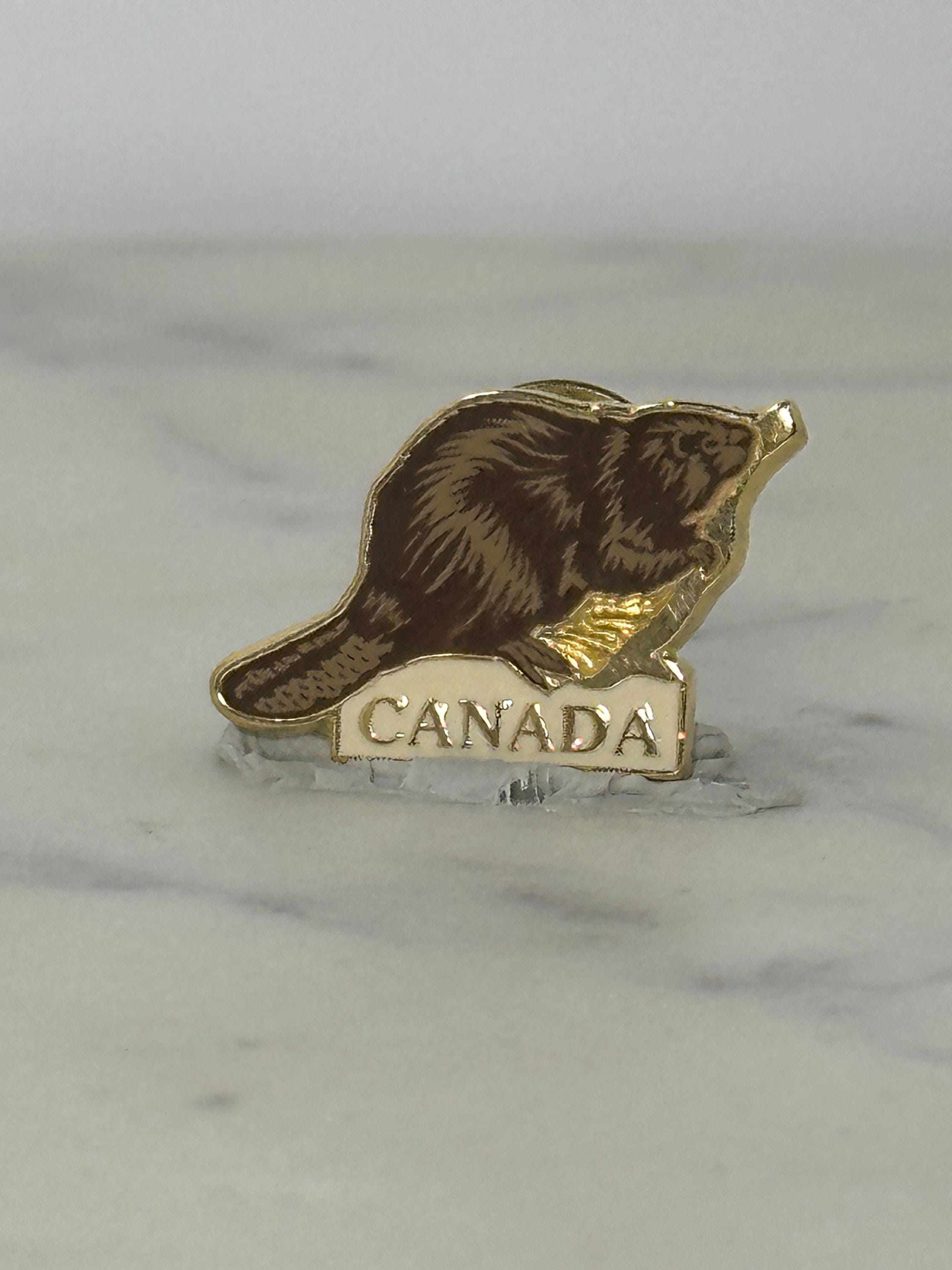 Canada Beaver Enamel Pin: Brown Gold Finish - Vintage Souvenir Accessory