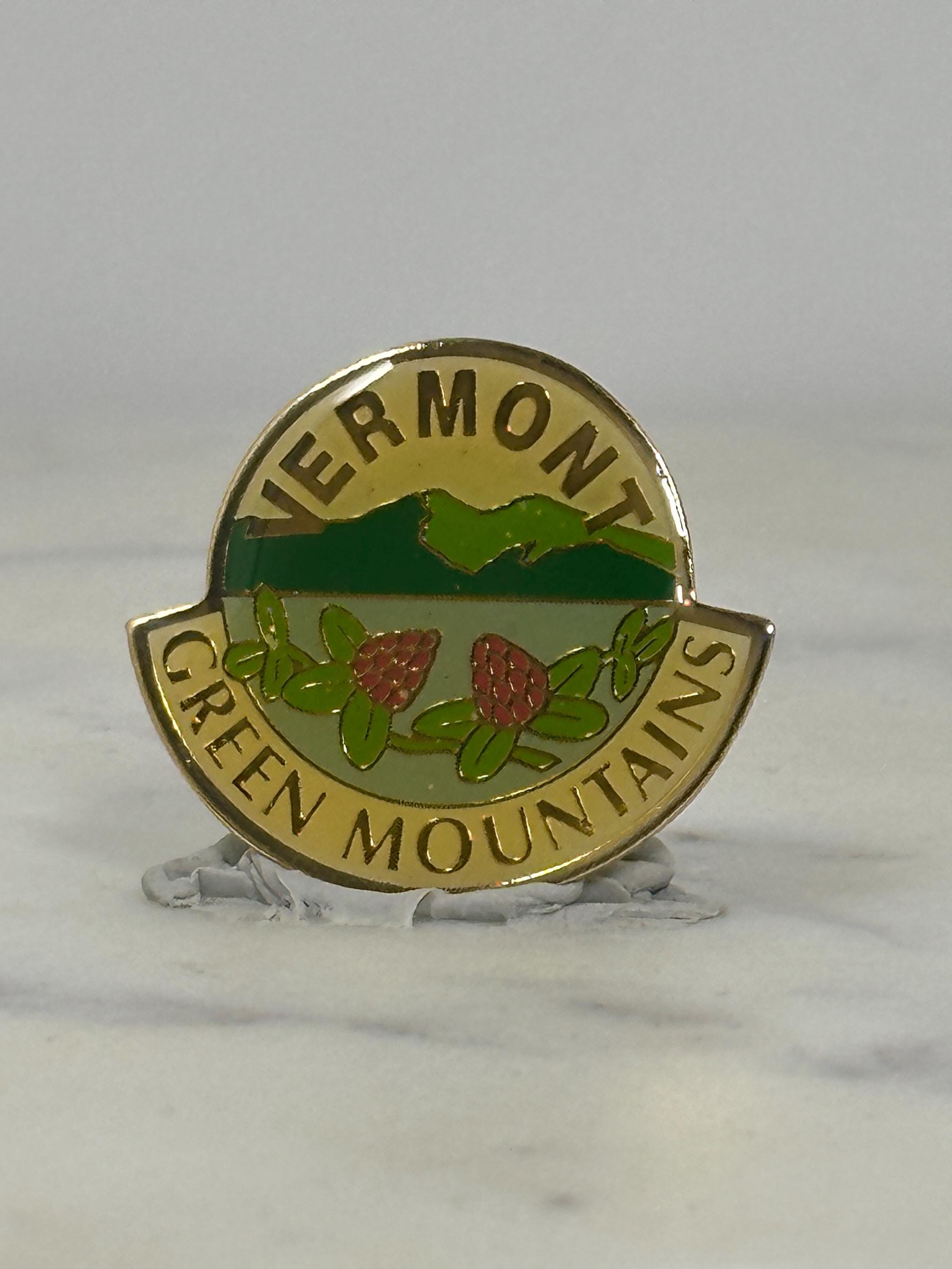 Vermont Green Mountains Pin: Gold & Green Enamel - Vintage Travel Accessory