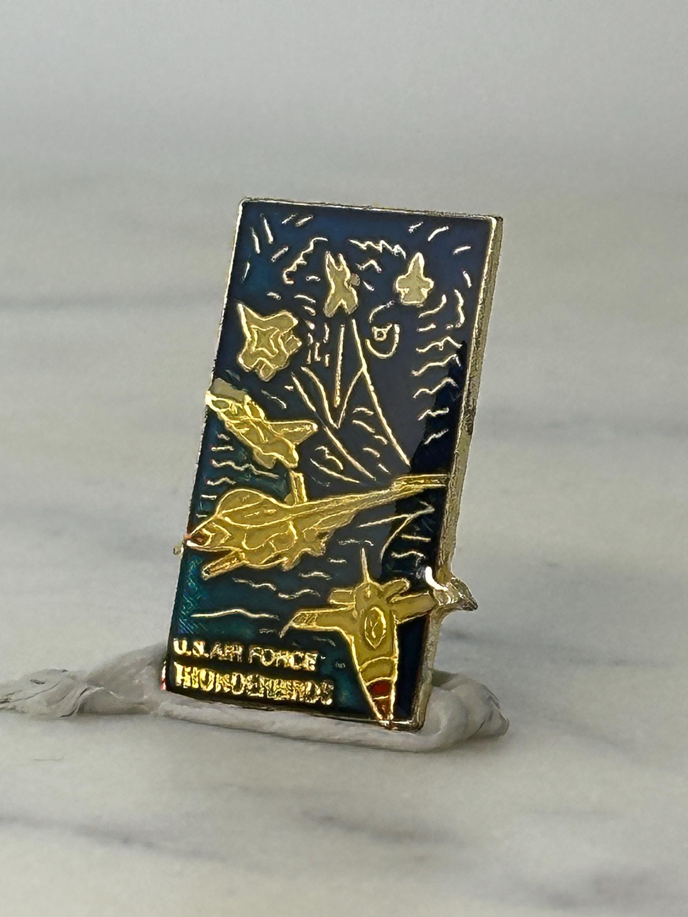 U.S. Air Force Thunderbirds Pin: Gold Enamel - Military Aviation Accessory