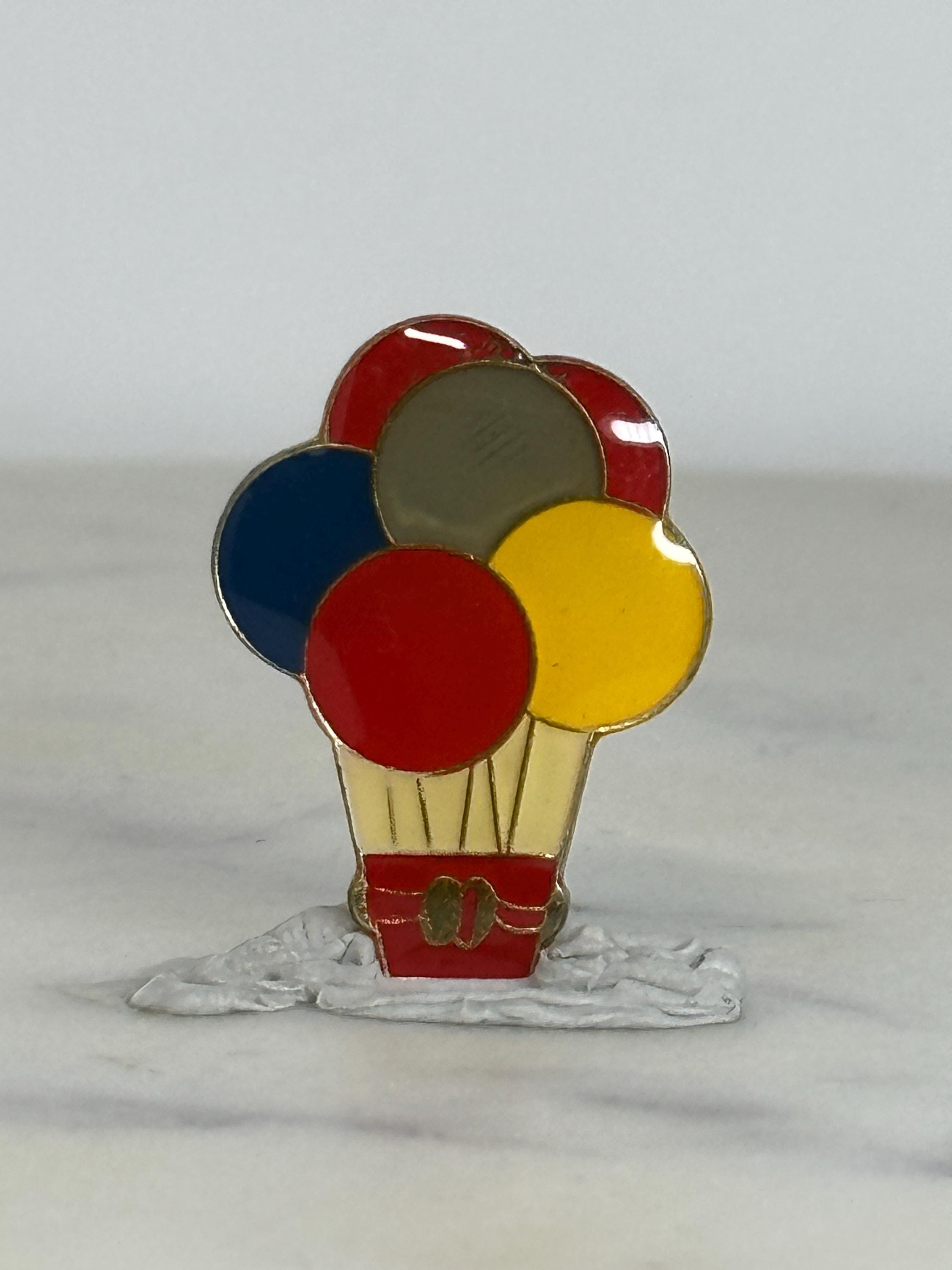 Hot Air Balloon Enamel Pin: Multicolor Glossy - Whimsical Travel Accessory
