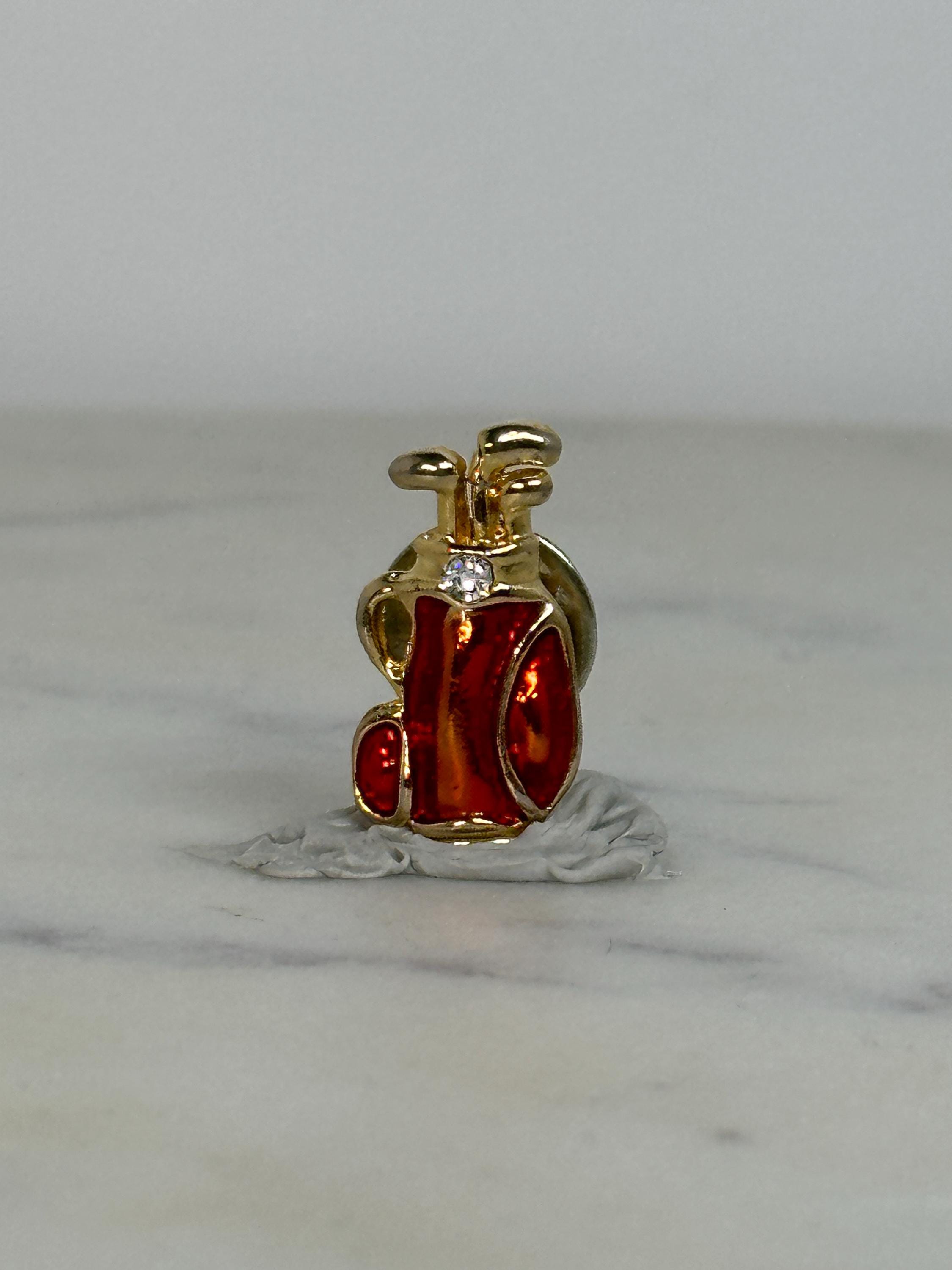 Golf Bag Enamel Pin: Gold Red Finish - Retro Sports Accessory