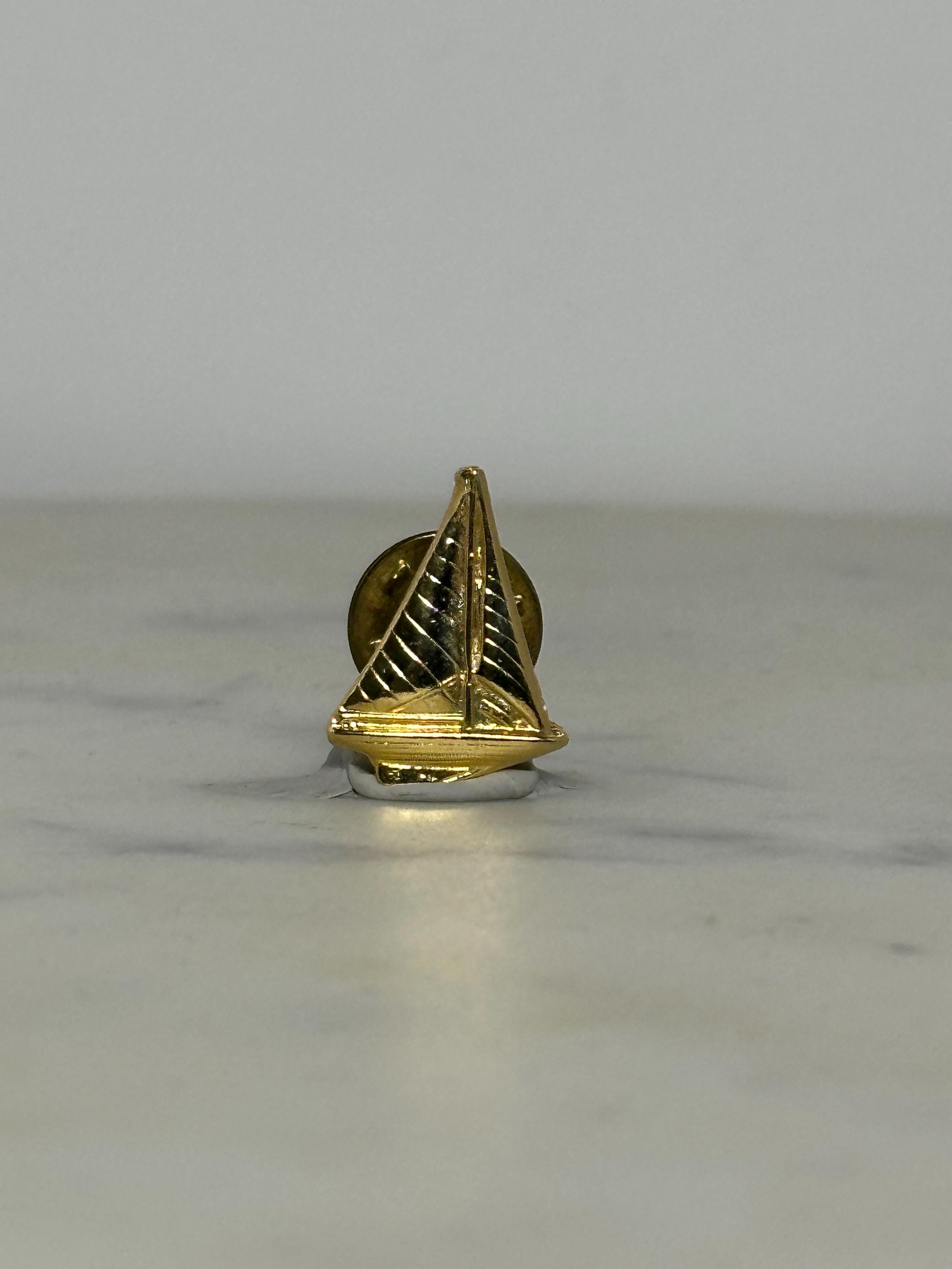 Sailboat Enamel Pin: Gold Tone Nautical - Vintage Lapel Accessory
