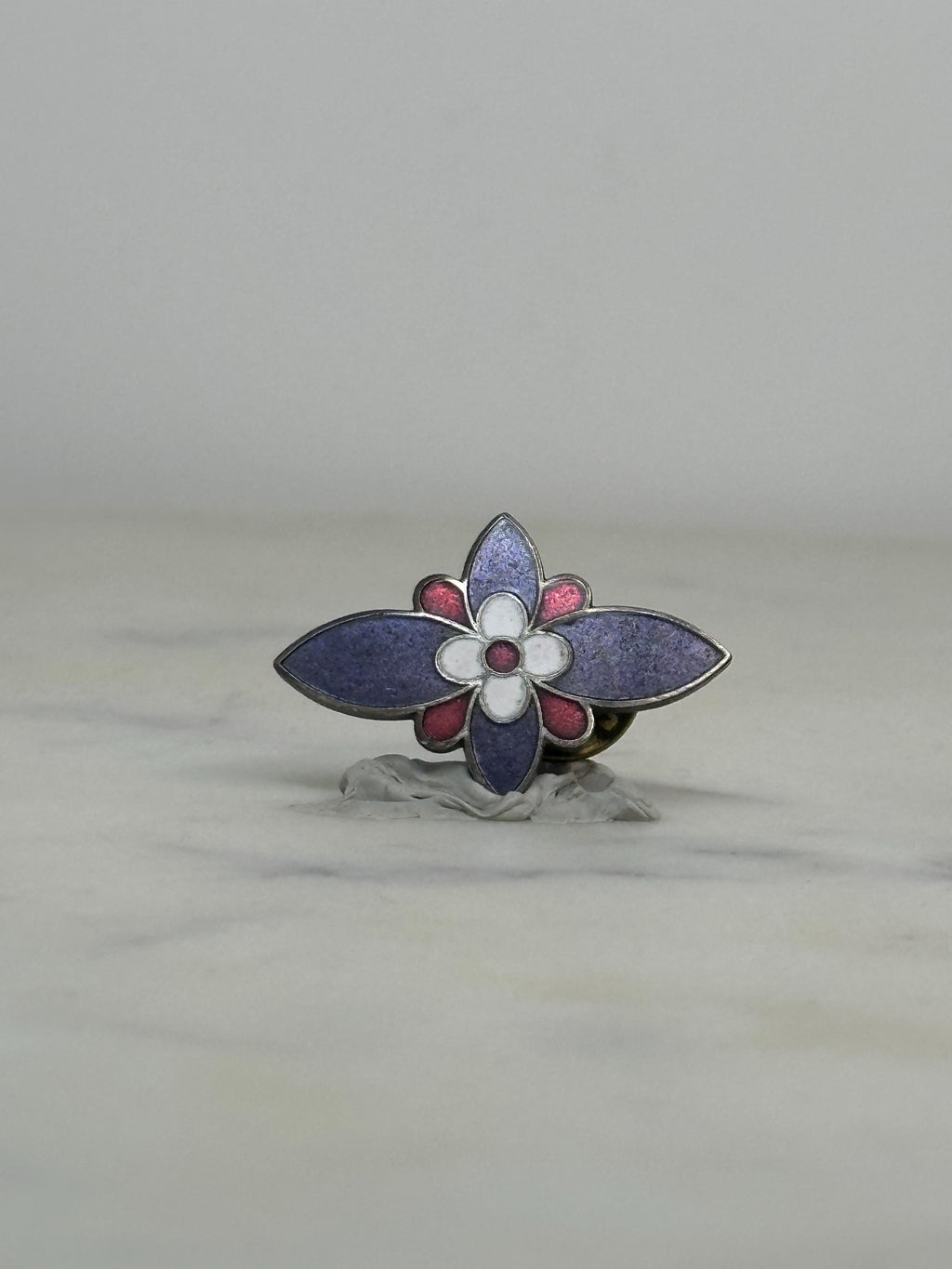 Floral Enamel Pin: Purple & Pink Cloisonné - Vintage Style Accessory