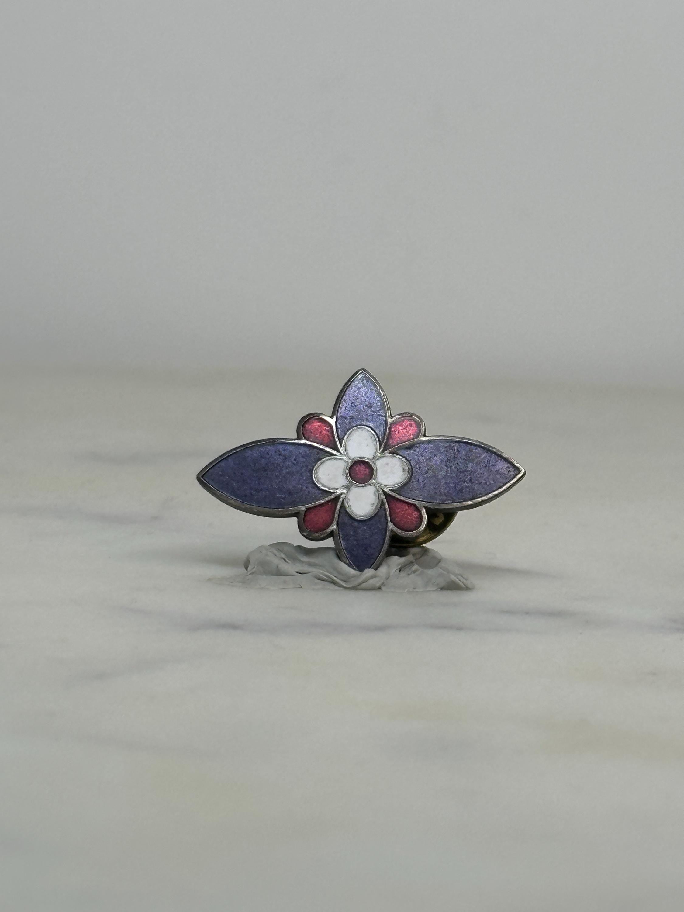 Floral Enamel Pin: Purple & Pink Cloisonné - Vintage Style Accessory