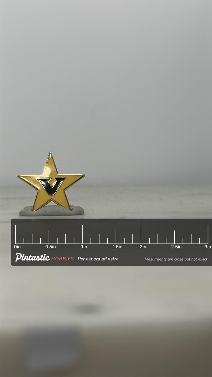 Vanderbilt Star Enamel Pin: Gold & Black Finish - Collegiate Sports Accessory with ruler overlay for size reference