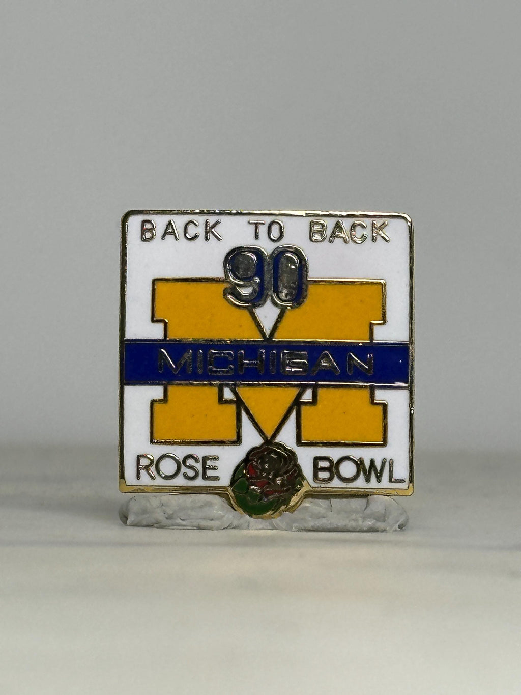 Michigan Rose Bowl Enamel Pin: Yellow/Blue/White - 1990 Sports Accessory