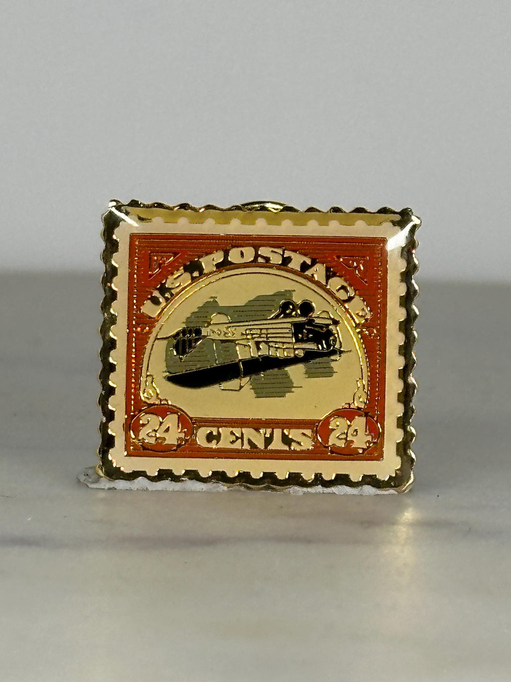 Vintage Airmail Stamp Enamel Pin: Gold & Red - Postal Collectors Accessory