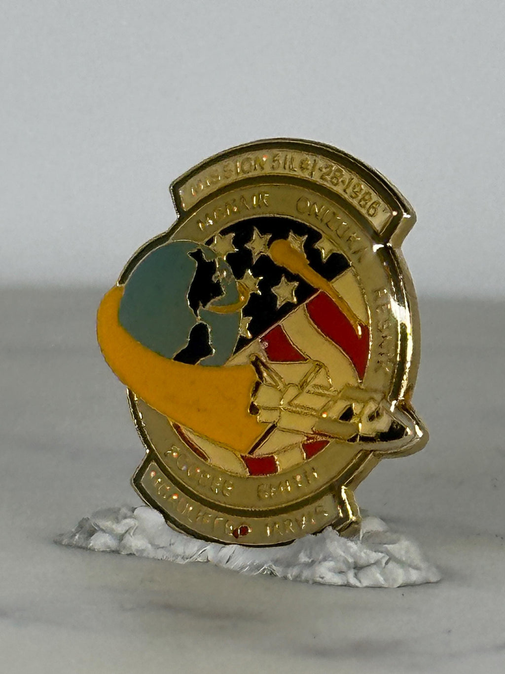 NASA Space Shuttle Pin: Gold Enamel Mission 51L - 1980s Challenger Tribute