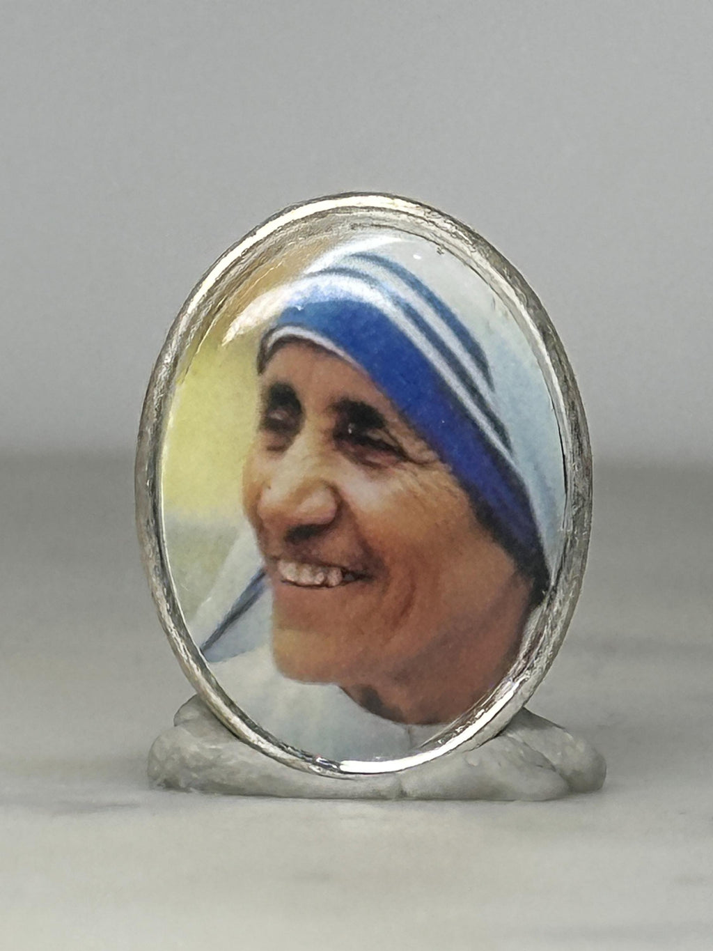 Mother Teresa Portrait Pin: Oval Silver-Tone - Religious Accessory