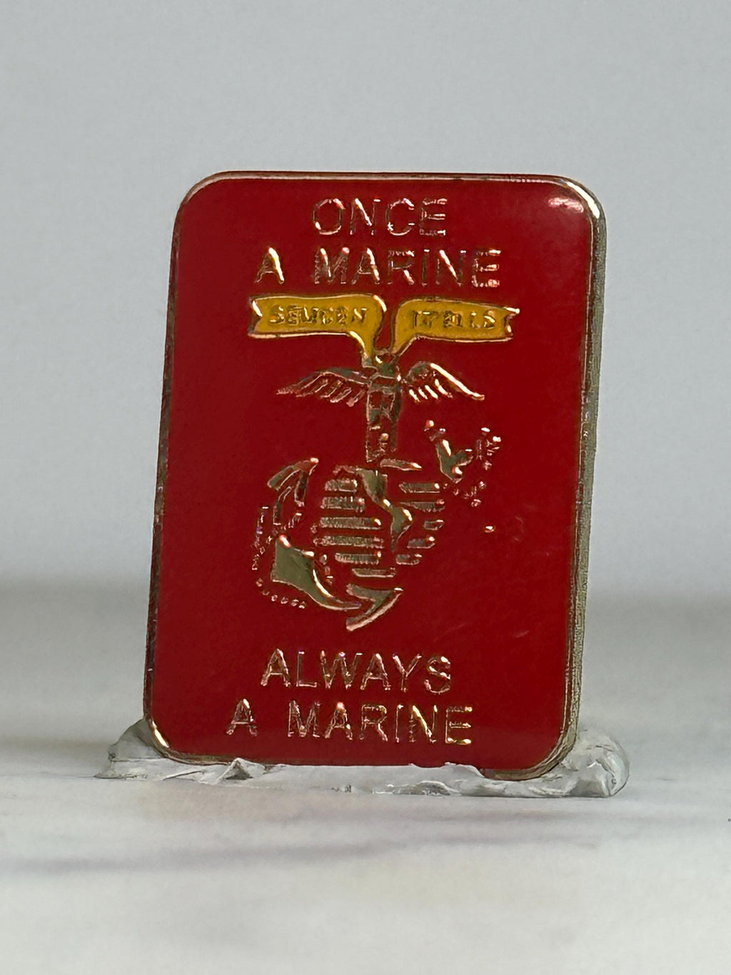 USMC Enamel Pin: Red & Gold Glossy Finish - Military Tribute Accessory