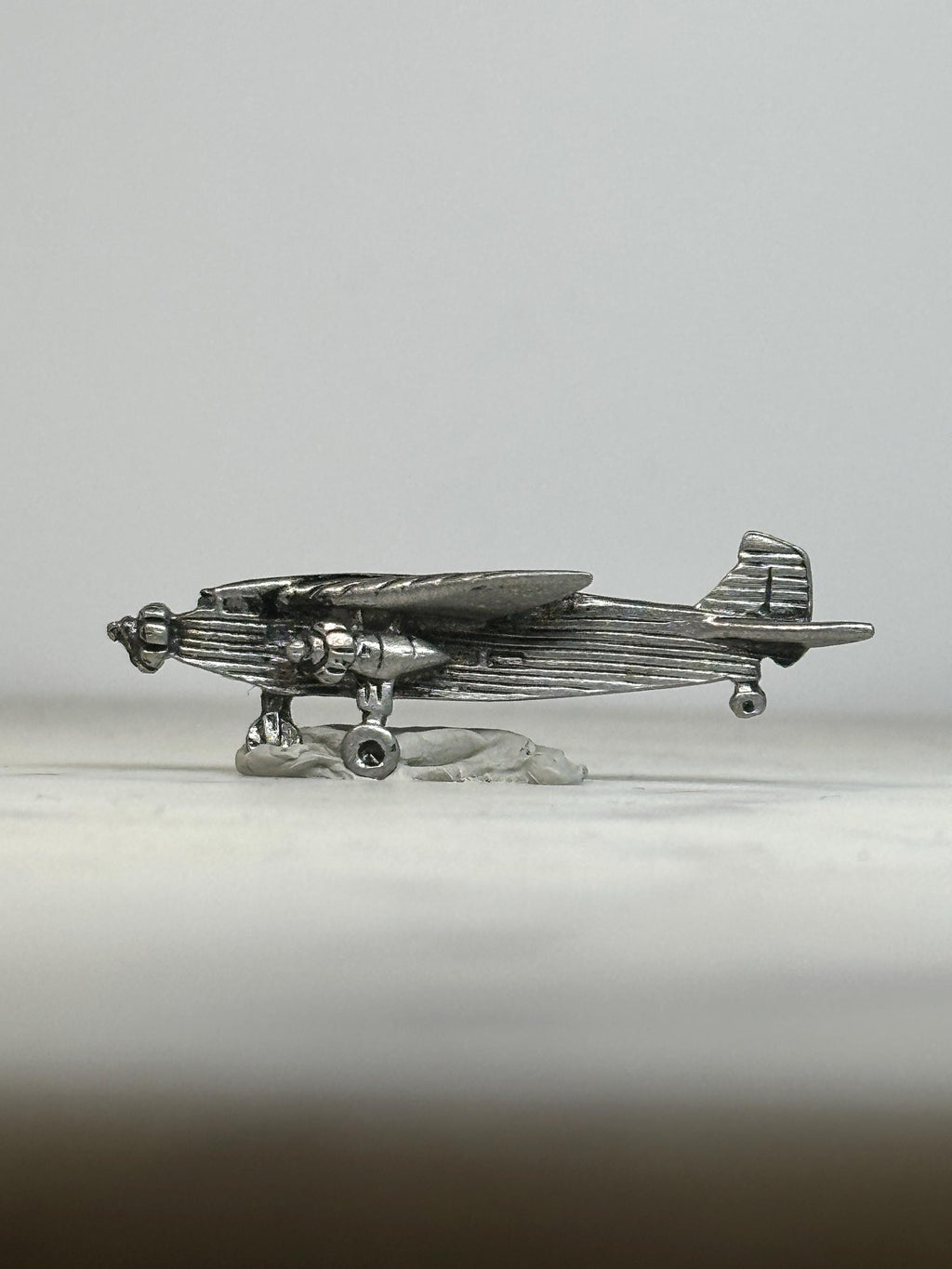 Vintage Airplane Pin: Silver Tone Metal - Aviation Collectible Accessory