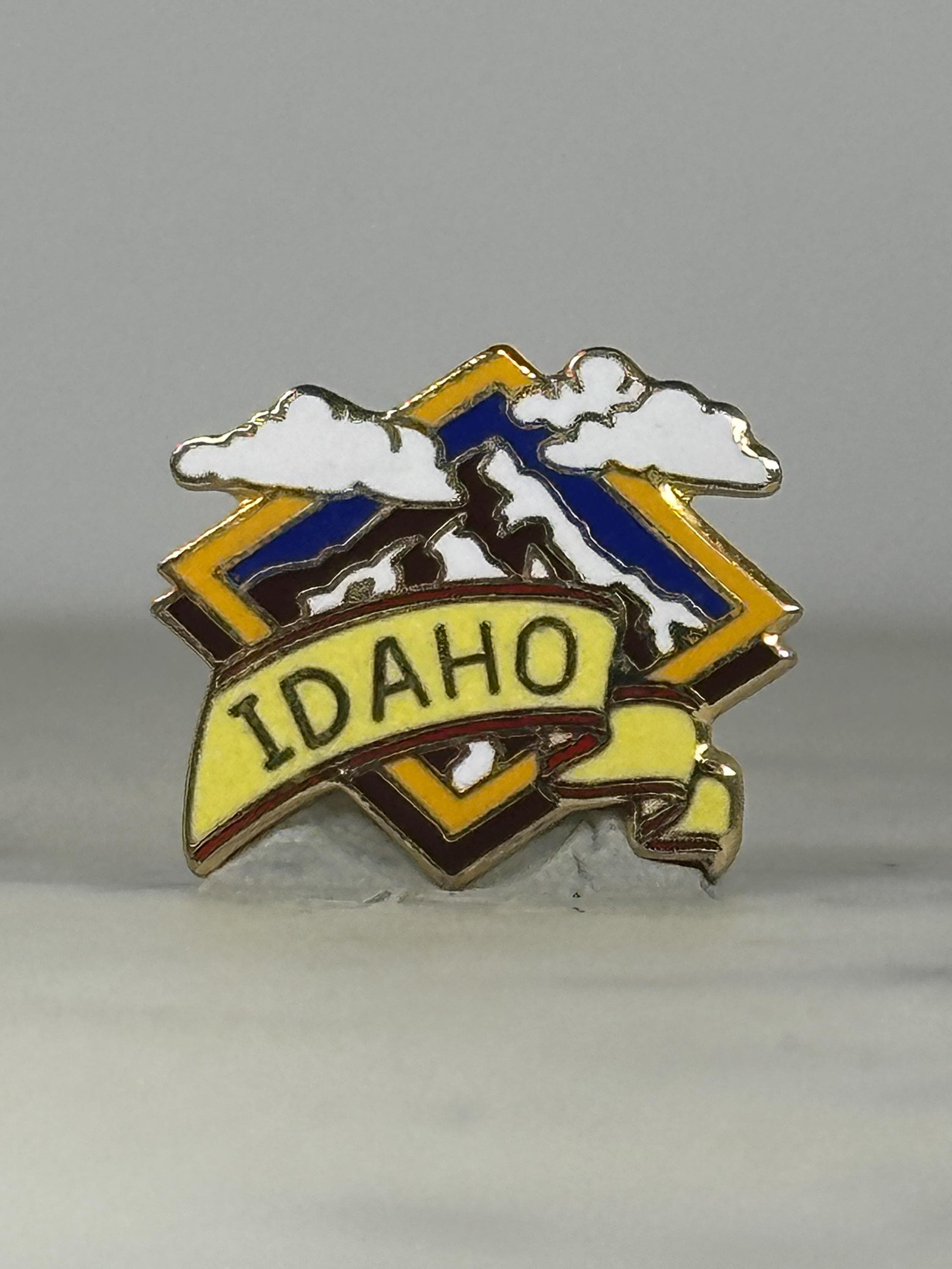 Idaho Souvenir Enamel Pin: Yellow & Blue Mountains - Vintage Travel Accessory