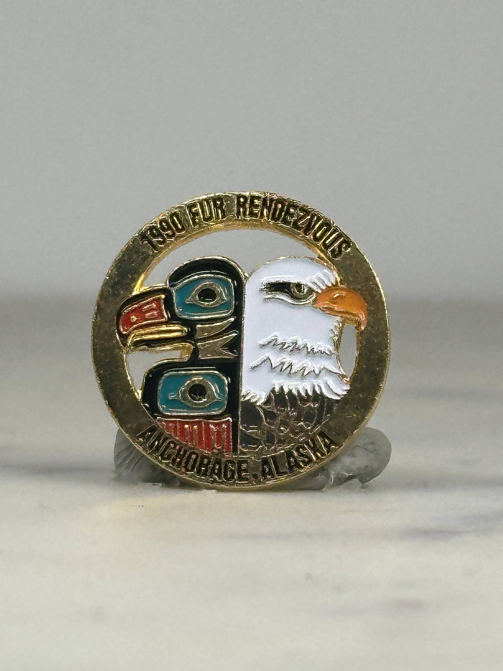 1990 Fur Rendezvous Enamel Pin: Gold Tone Tribal-Eagle - Alaska Souvenir Accessory