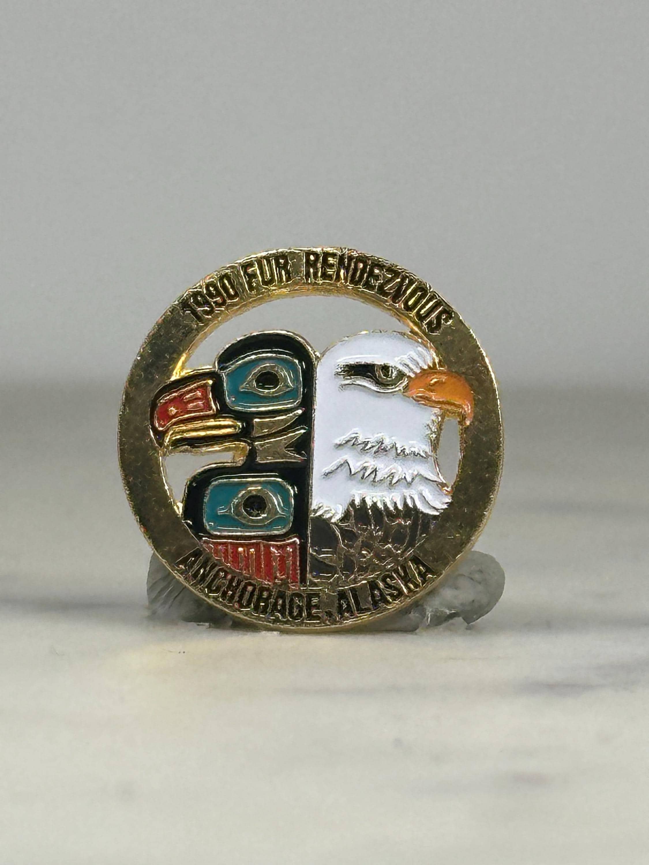 1990 Fur Rendezvous Enamel Pin: Gold Tone Tribal-Eagle - Alaska Souvenir Accessory