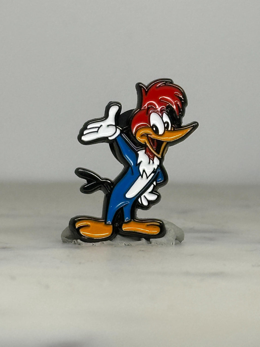Woody Woodpecker Enamel Pin: Glossy Vintage Style - Cartoon Collectible Accessory