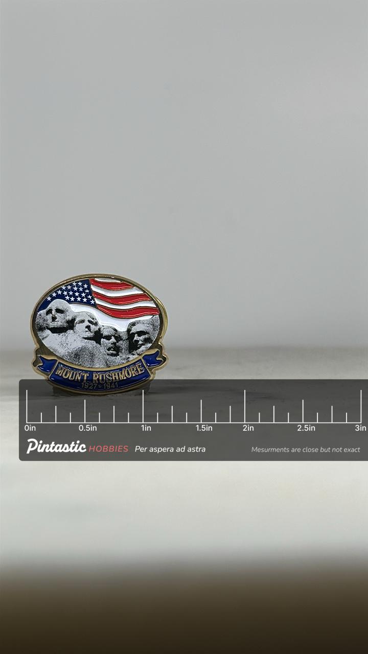 Mount Rushmore Souvenir Pin: Gold Tone Enamel - Patriotic Travel Accessory with ruler overlay for size reference