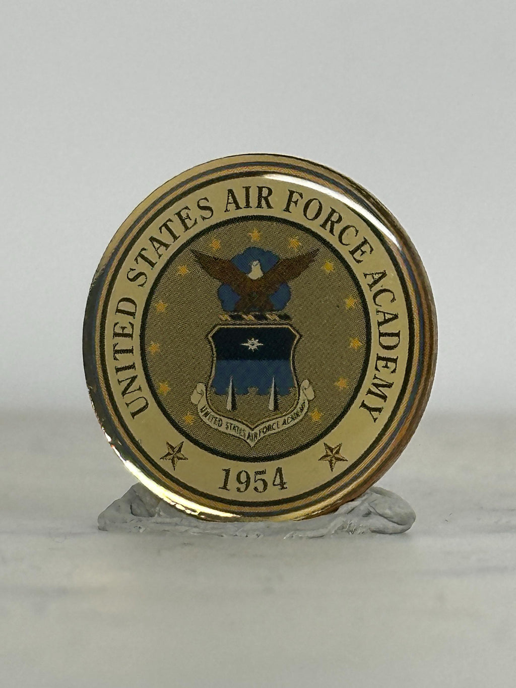 United States Air Force Academy Pin: Gold Crest Finish - Military 1954 Accessory