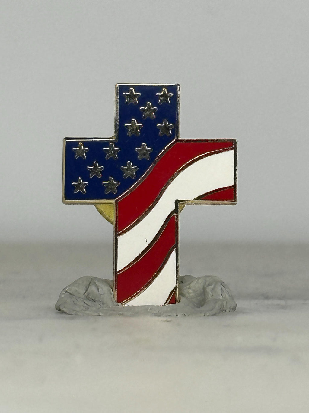 American Flag Cross Pin: Patriotic Red White Blue - Faith & Freedom Accessory