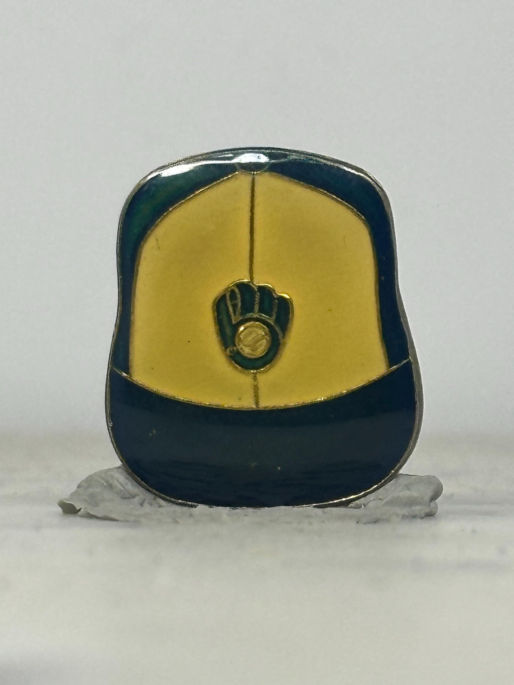 Milwaukee Brewers Hat Pin: Yellow & Navy Enamel - Vintage Sports Accessory