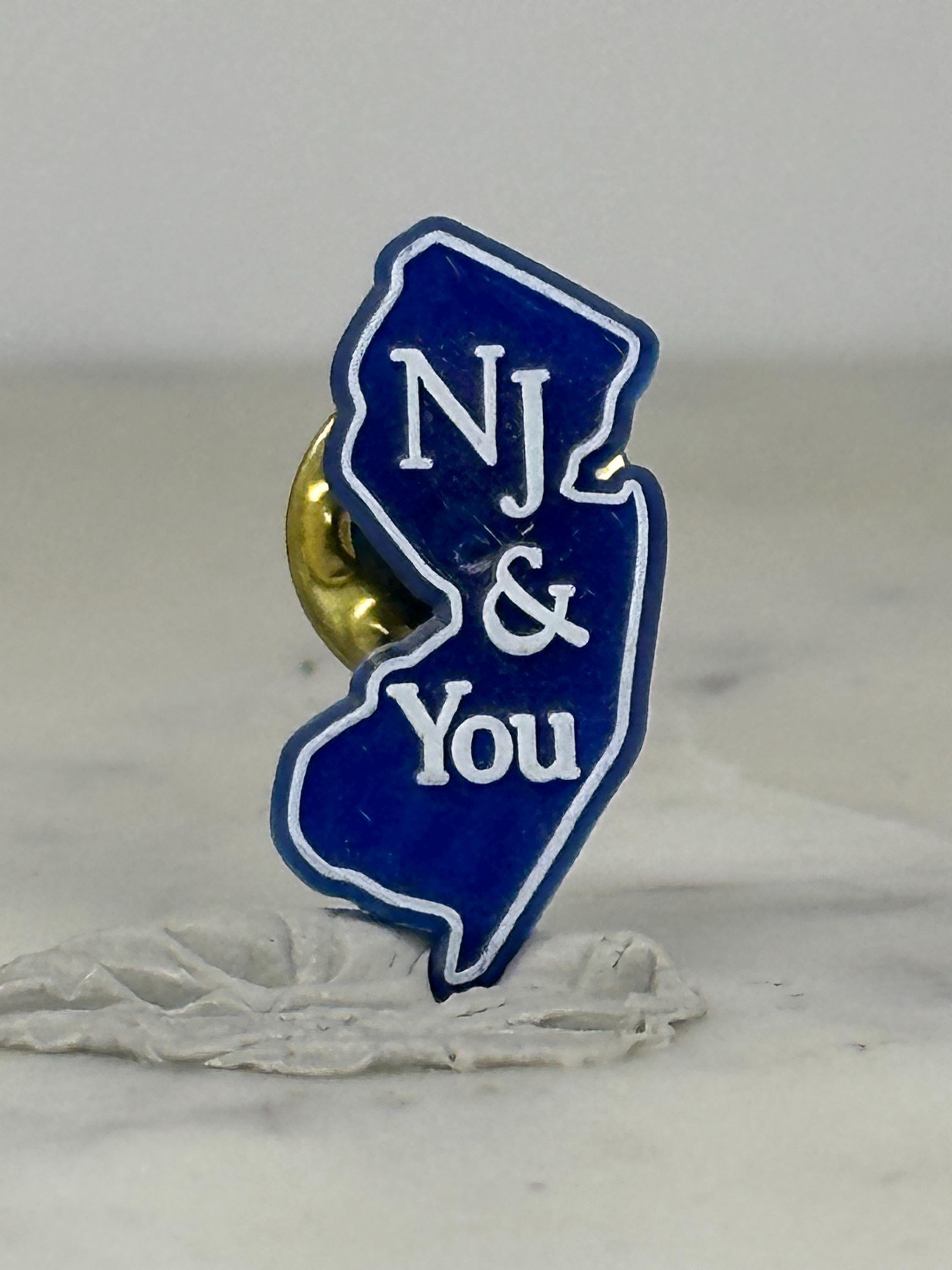 New Jersey State Pin: Blue Enamel Finish - 1980s Souvenir Accessory