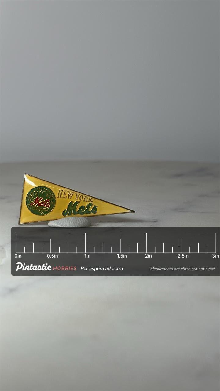 New York Mets Pennant Pin: Yellow Enamel Finish - Vintage Sports Accessory with ruler overlay for size reference