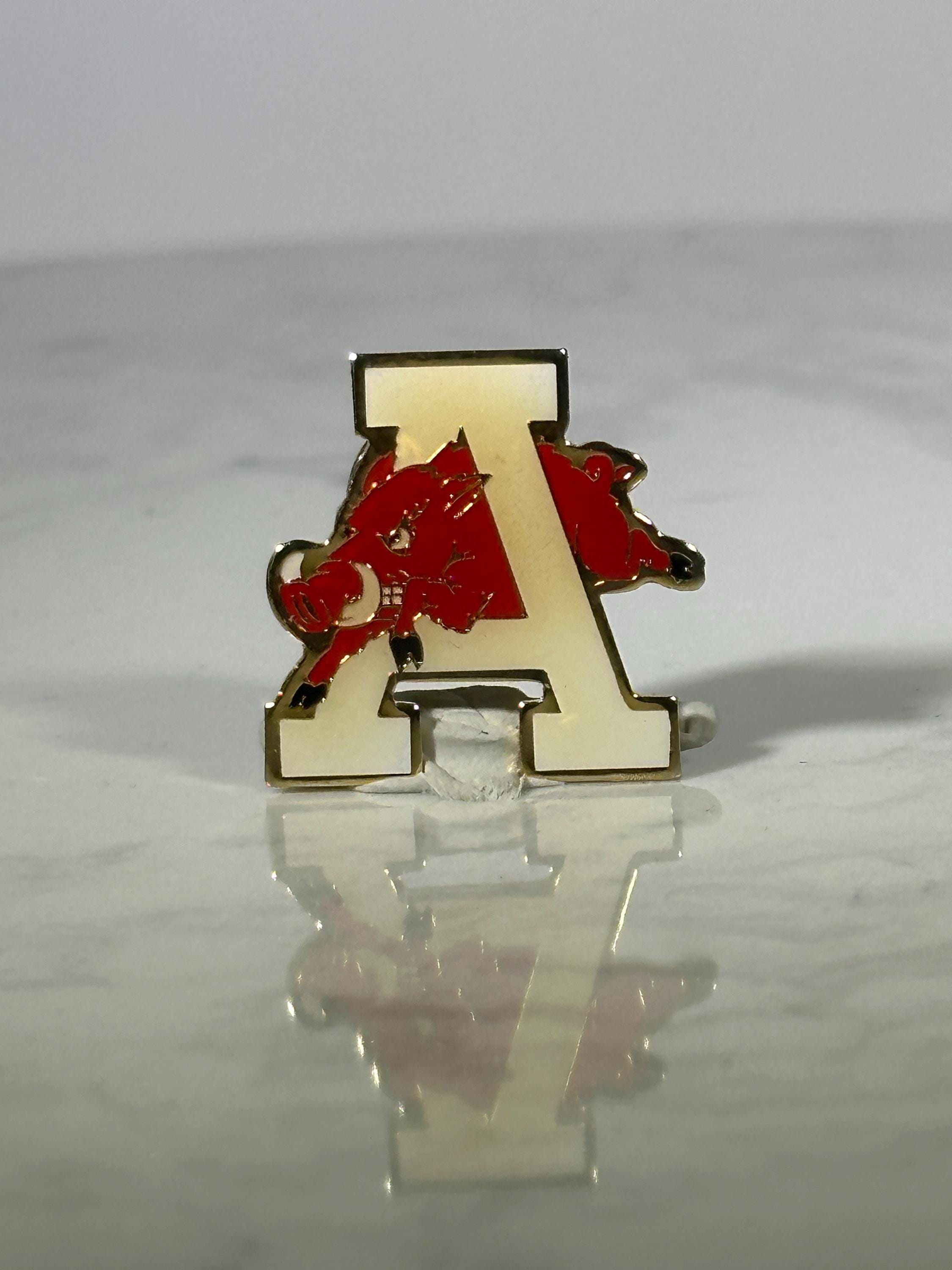 Arkansas Razorbacks Pin: Gold & Red Enamel - Vintage College Accessory