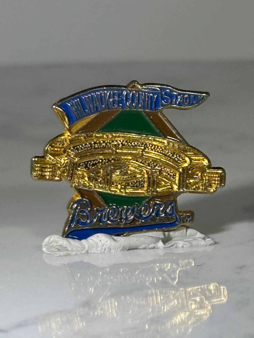 Milwaukee Brewers County Stadium Pin: Gold Enamel - Vintage Brewers Accessory