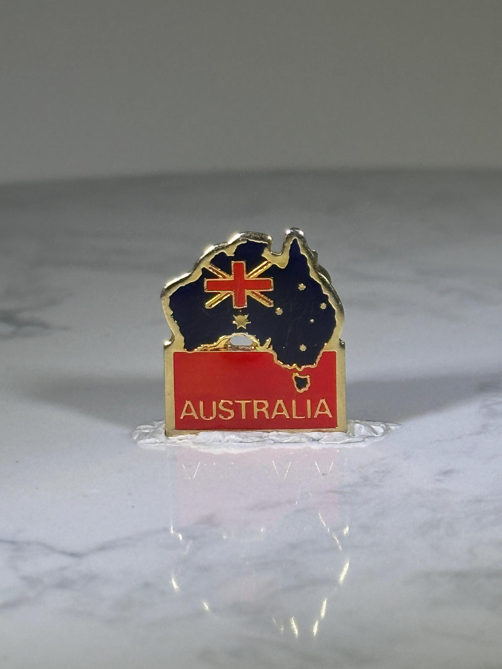 Australia Flag Map Pin: Gold Enamel Finish - Patriotic Travel Accessory