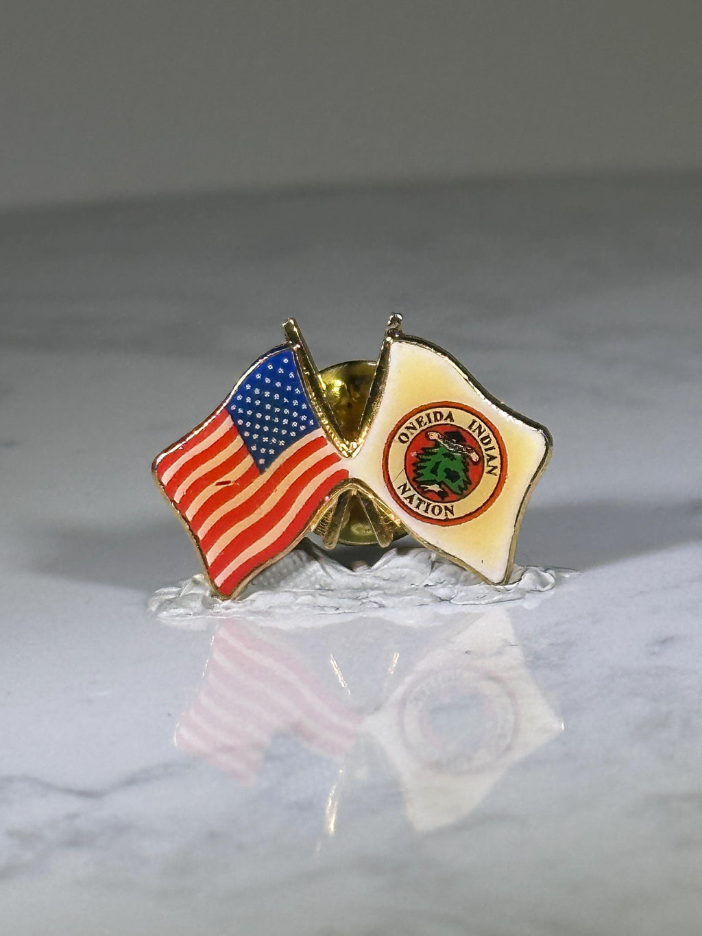 Oneida Indian Nation Pin: Enamel Gold-Tone Flag - Patriotic Heritage Accessory