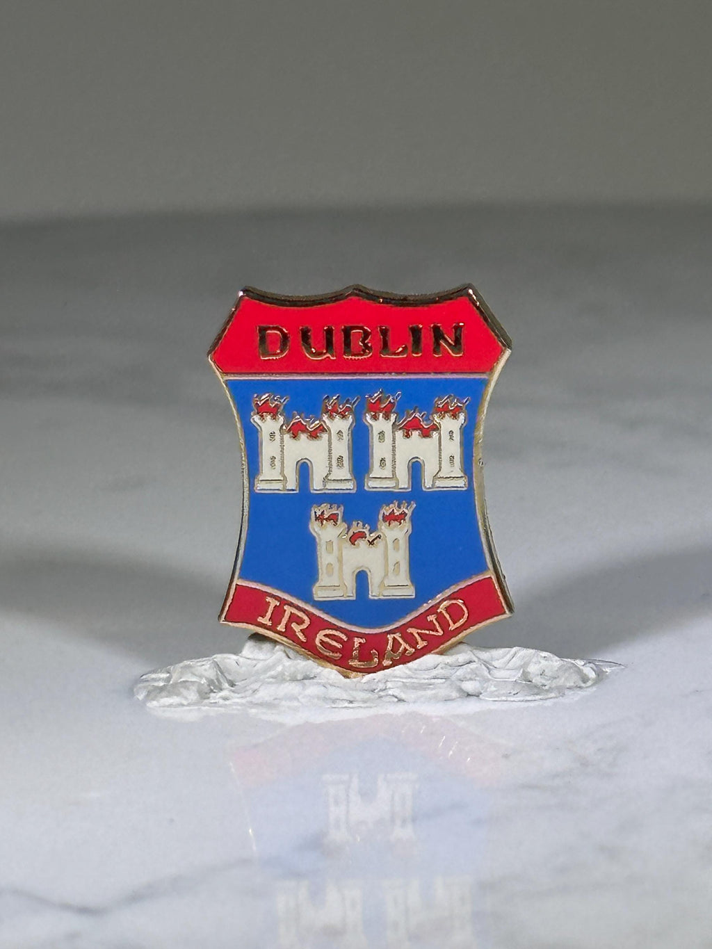 Dublin Ireland Crest Pin: Red Blue Enamel Finish - Souvenir Travel Accessory