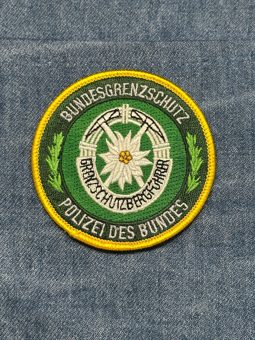 Bundesgrenzschutz Collectable Patch: Iron-On Green Circle - German Police Accessory