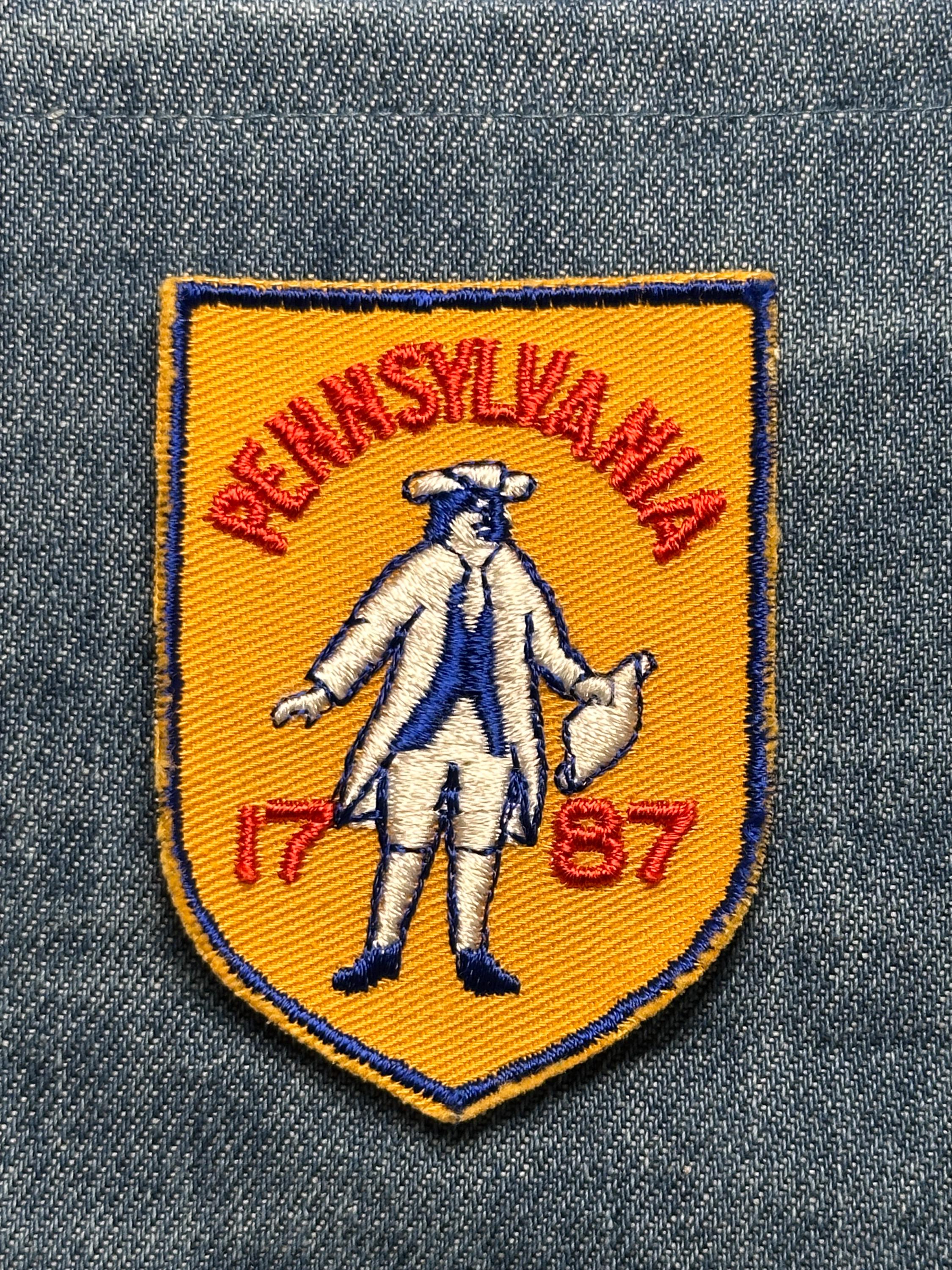 Pennsylvania Collectable Patch: Sew-On Yellow Shield - 1787 State Accessory