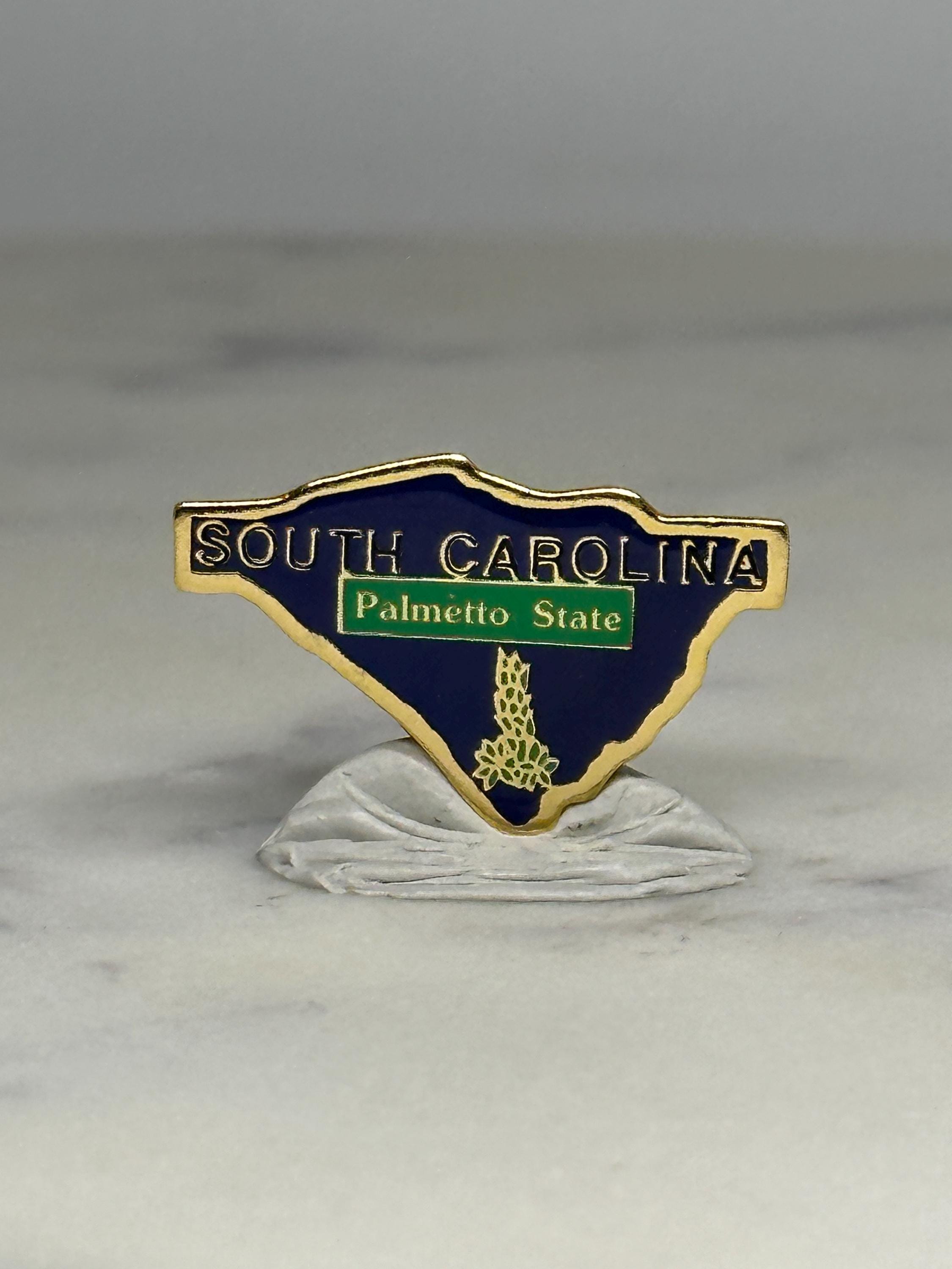 South Carolina State Pin: Navy & Gold Enamel - Vintage Travel Accessory