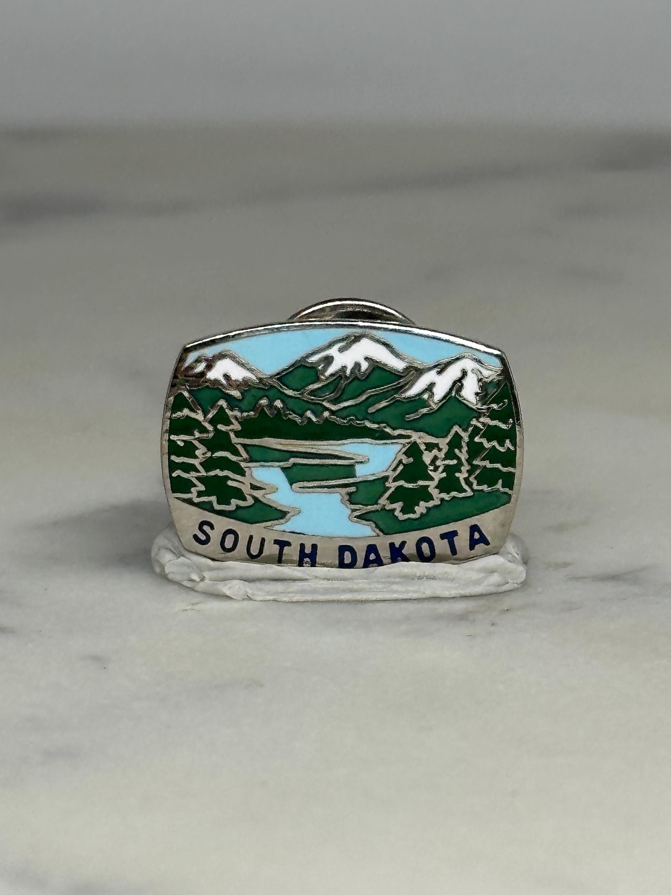 South Dakota Scenic Lapel Pin: Enamel Silver-Tone - Vintage State Accessory