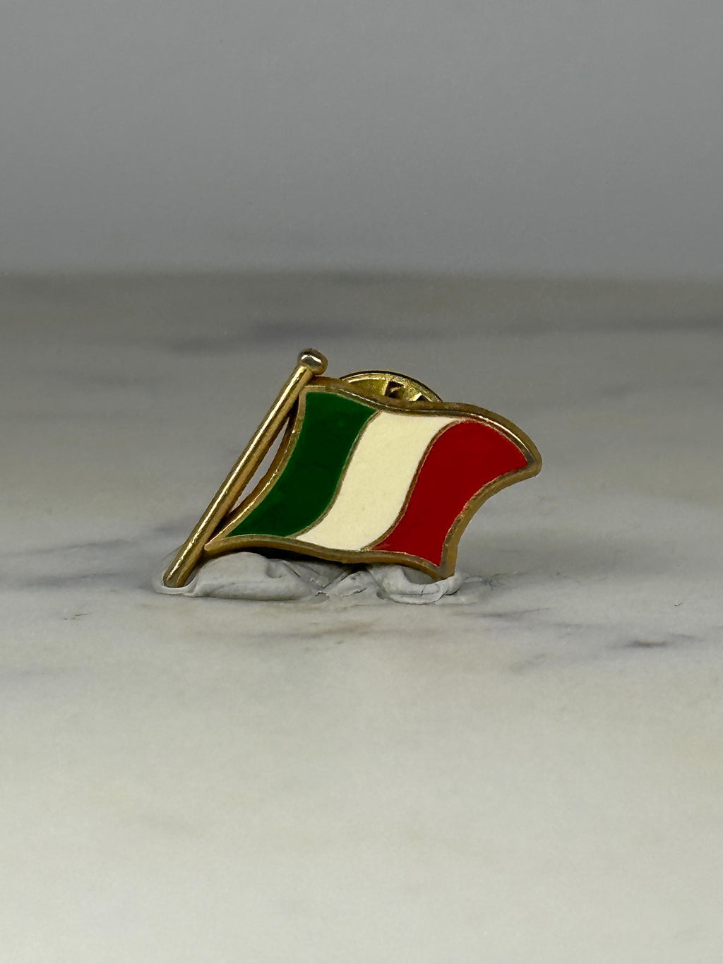 Italy Flag Lapel Pin: Gold Trim Enamel - Vintage Patriotic Accessory