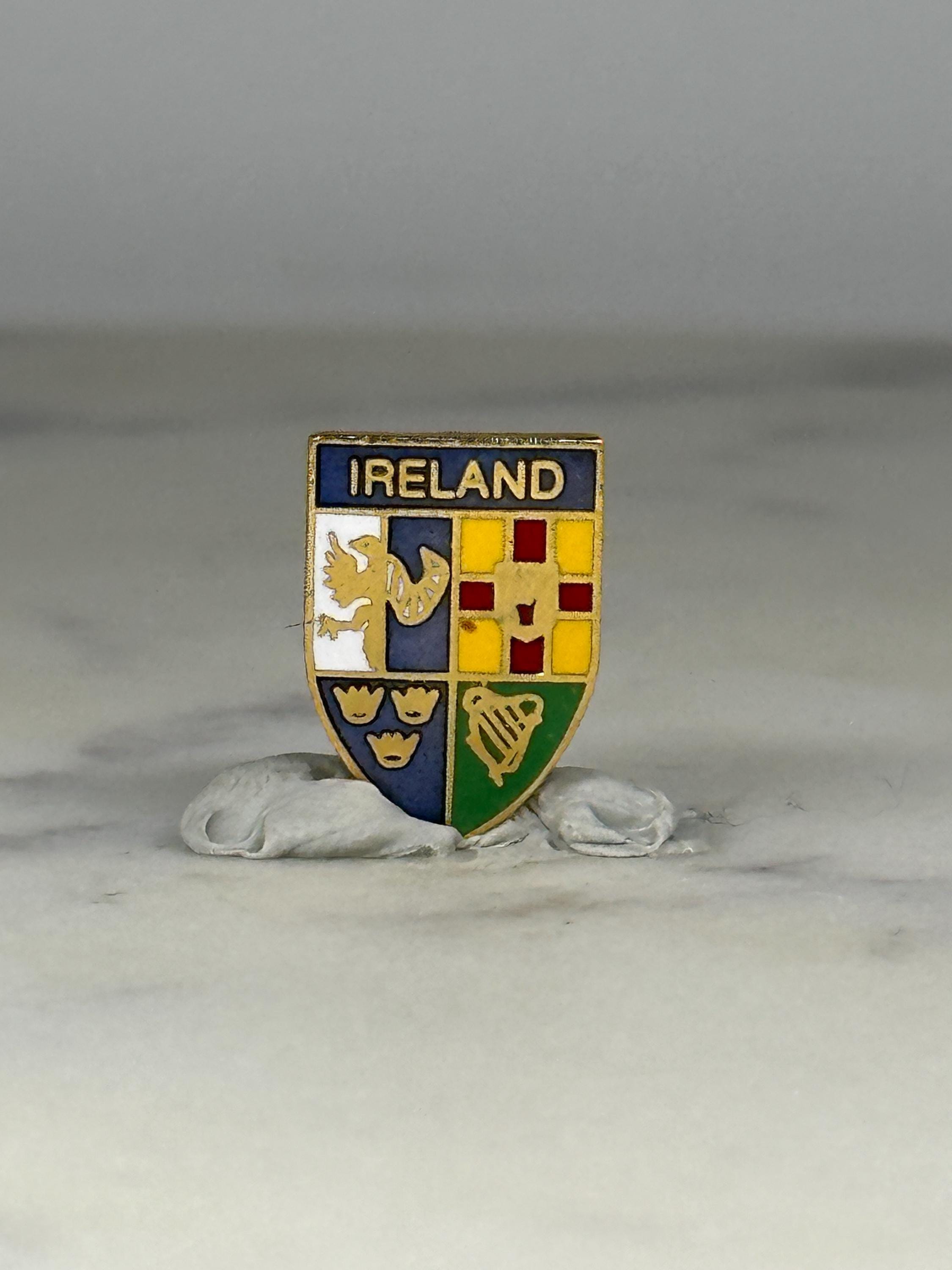 Ireland Crest Shield Pin: Gold Enamel Finish - Vintage Travel Accessory