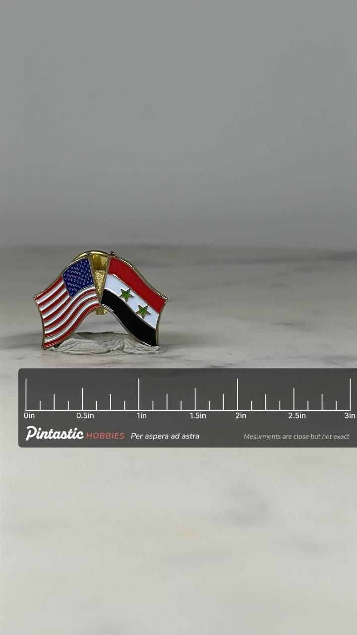 USA Syria Flag Pin: Gold Tone Enamel - Diplomatic Theme Accessory with ruler overlay for size reference