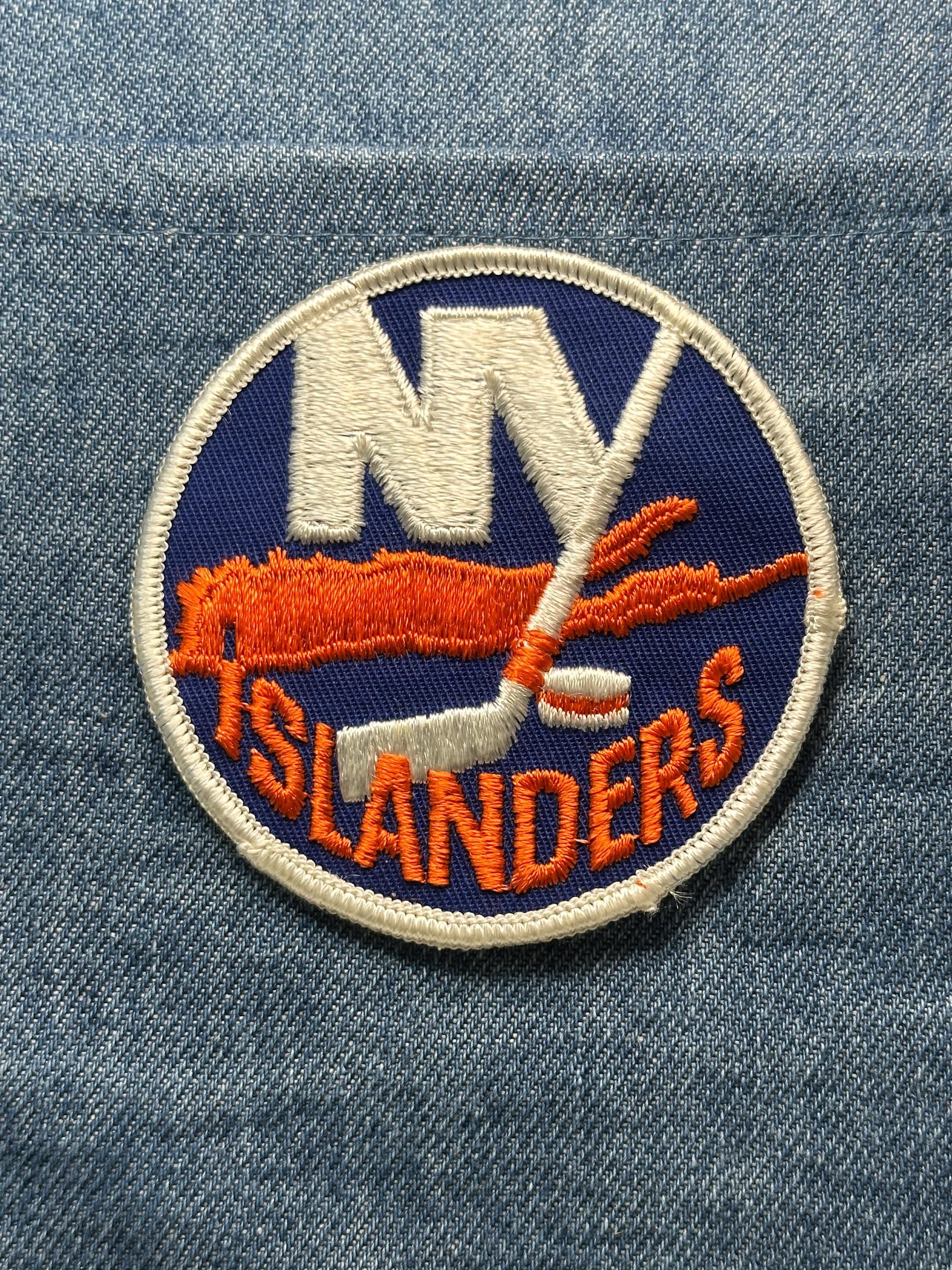 NY Islanders Collectable Patch: Sew-On Blue/Orange Classic - Vintage Sports Accessory