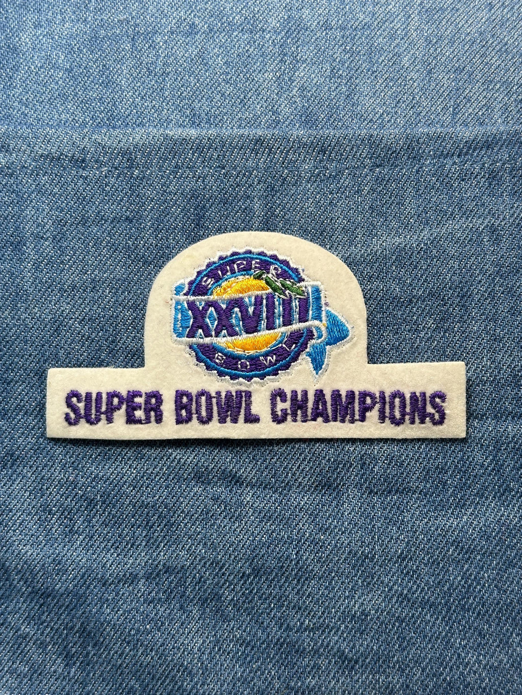 Super Bowl XXVIII Collectable Patch: Iron-On Felt Finish - 1990s Sports Accessory