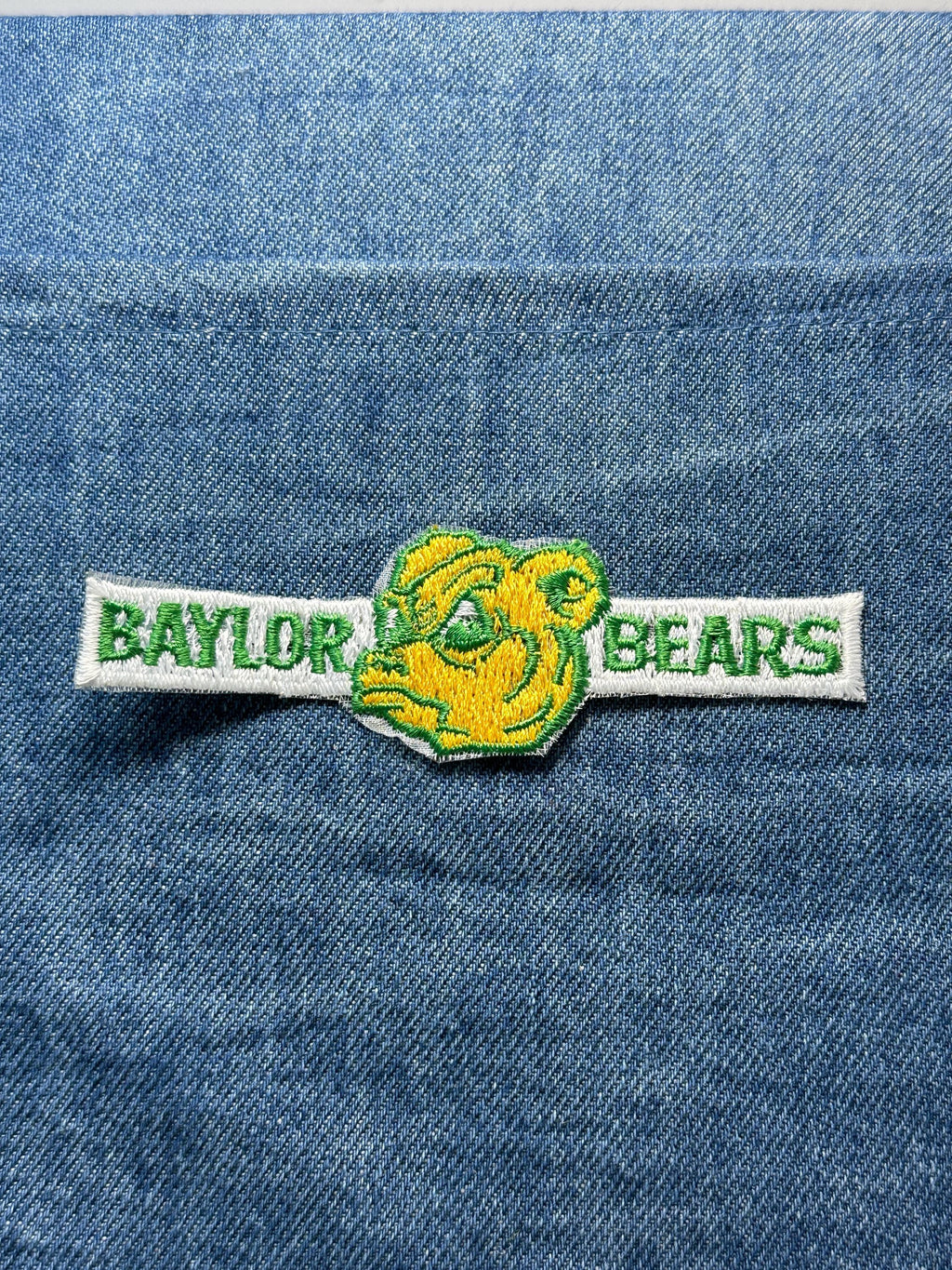 Baylor Bears Collectable Patch: Iron-On Green & Yellow - College Accessory