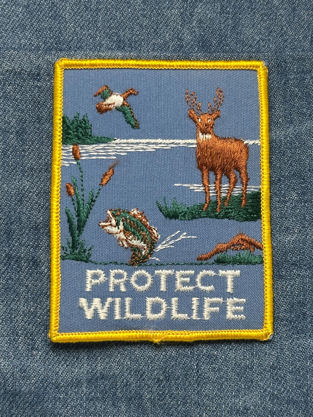 Protect Wildlife Collectable Patch: Iron-On Blue & Yellow - Nature Accessory
