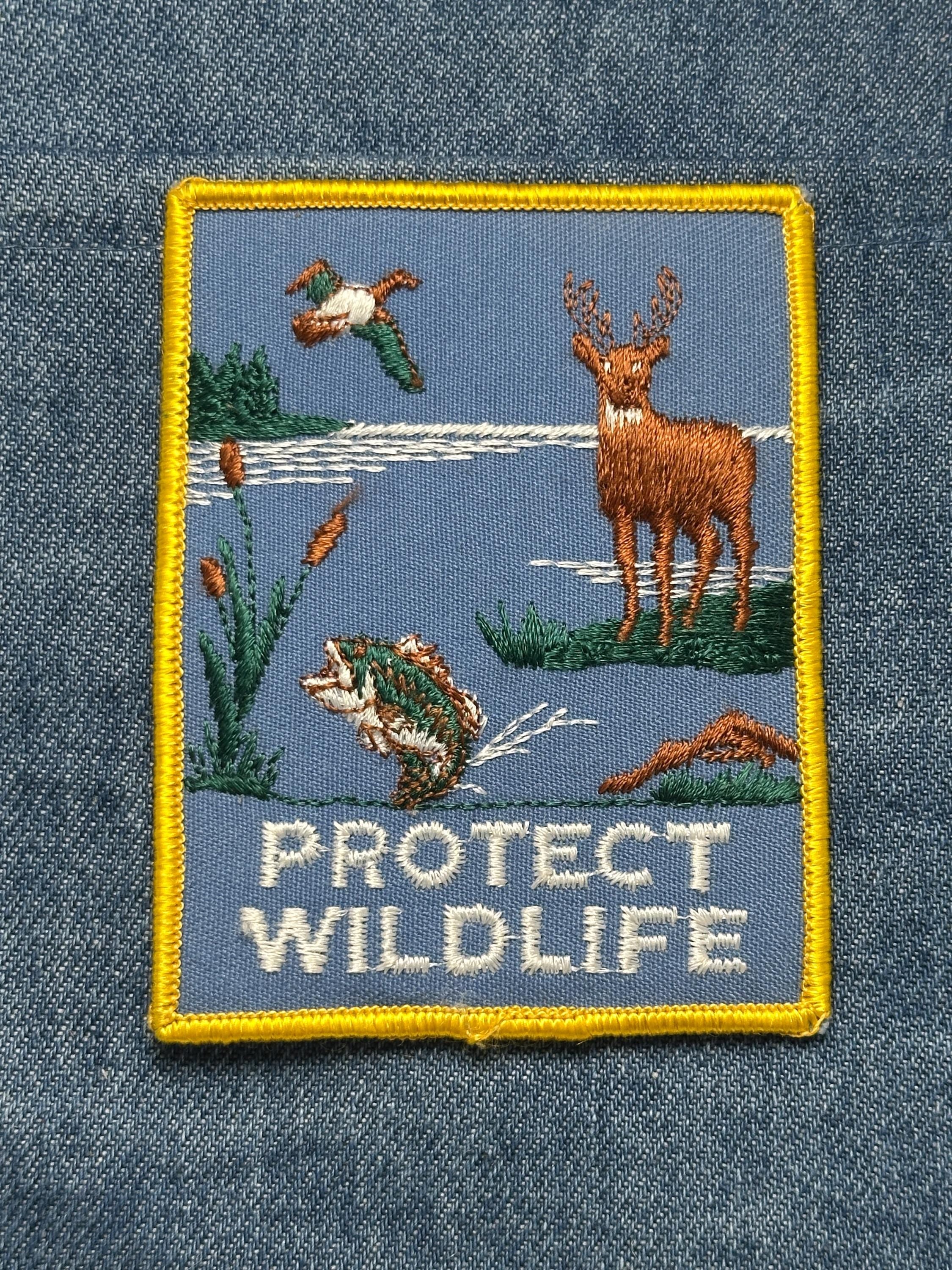 Protect Wildlife Collectable Patch: Iron-On Blue & Yellow - Nature Accessory