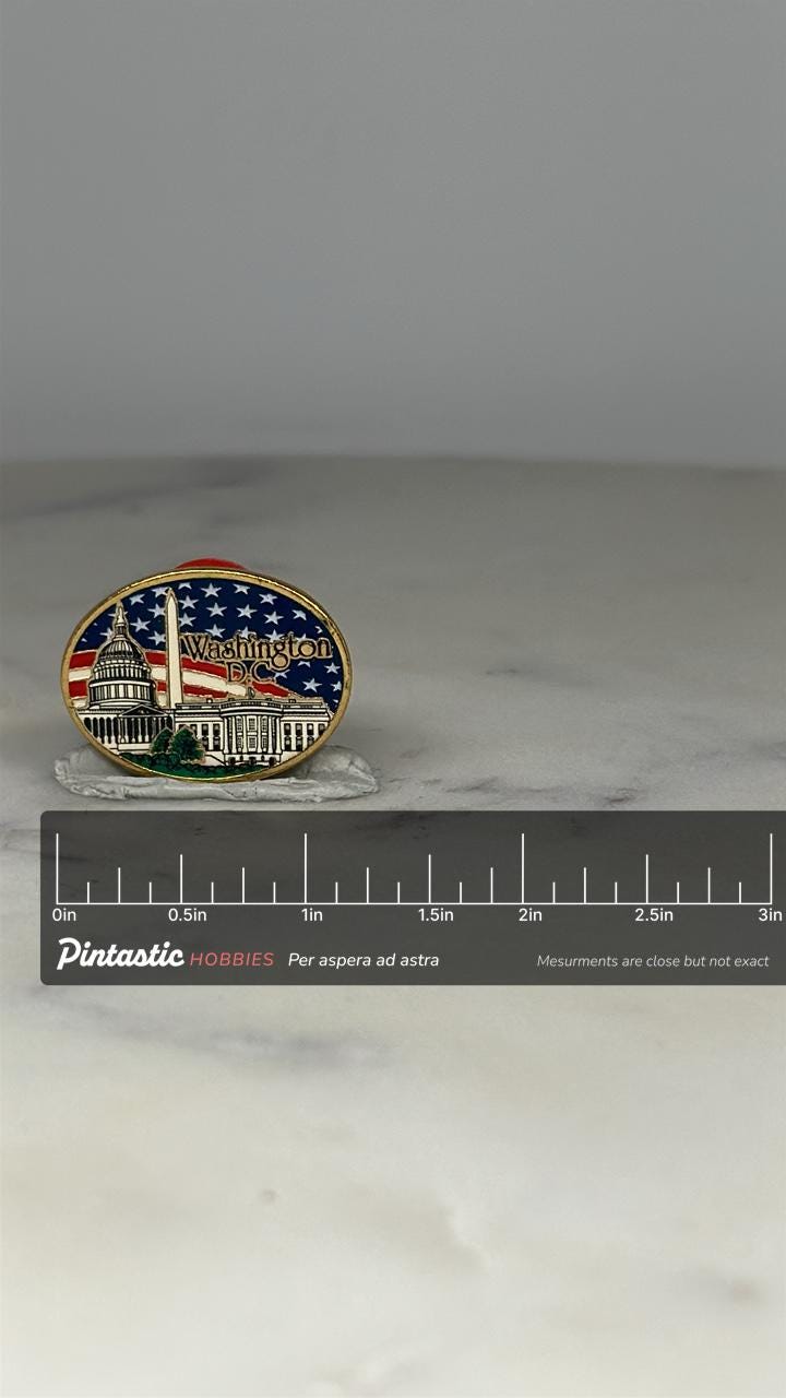 Washington D.C. Souvenir Pin: Gold Enamel Patriotic - Vintage Travel Accessory with ruler overlay for size reference