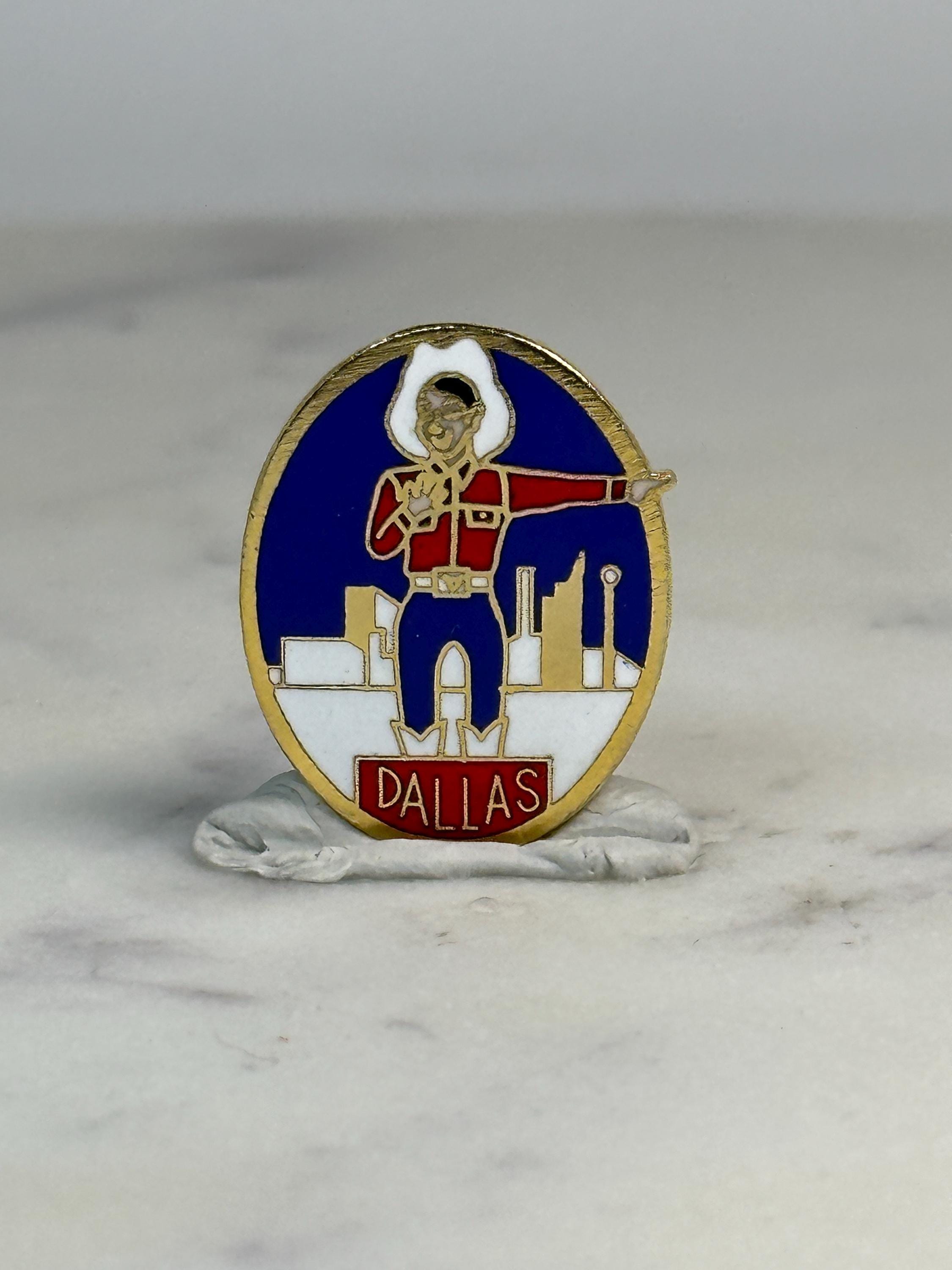 Dallas Souvenir Pin: Enamel Gold Tone - Western Skyline Accessory