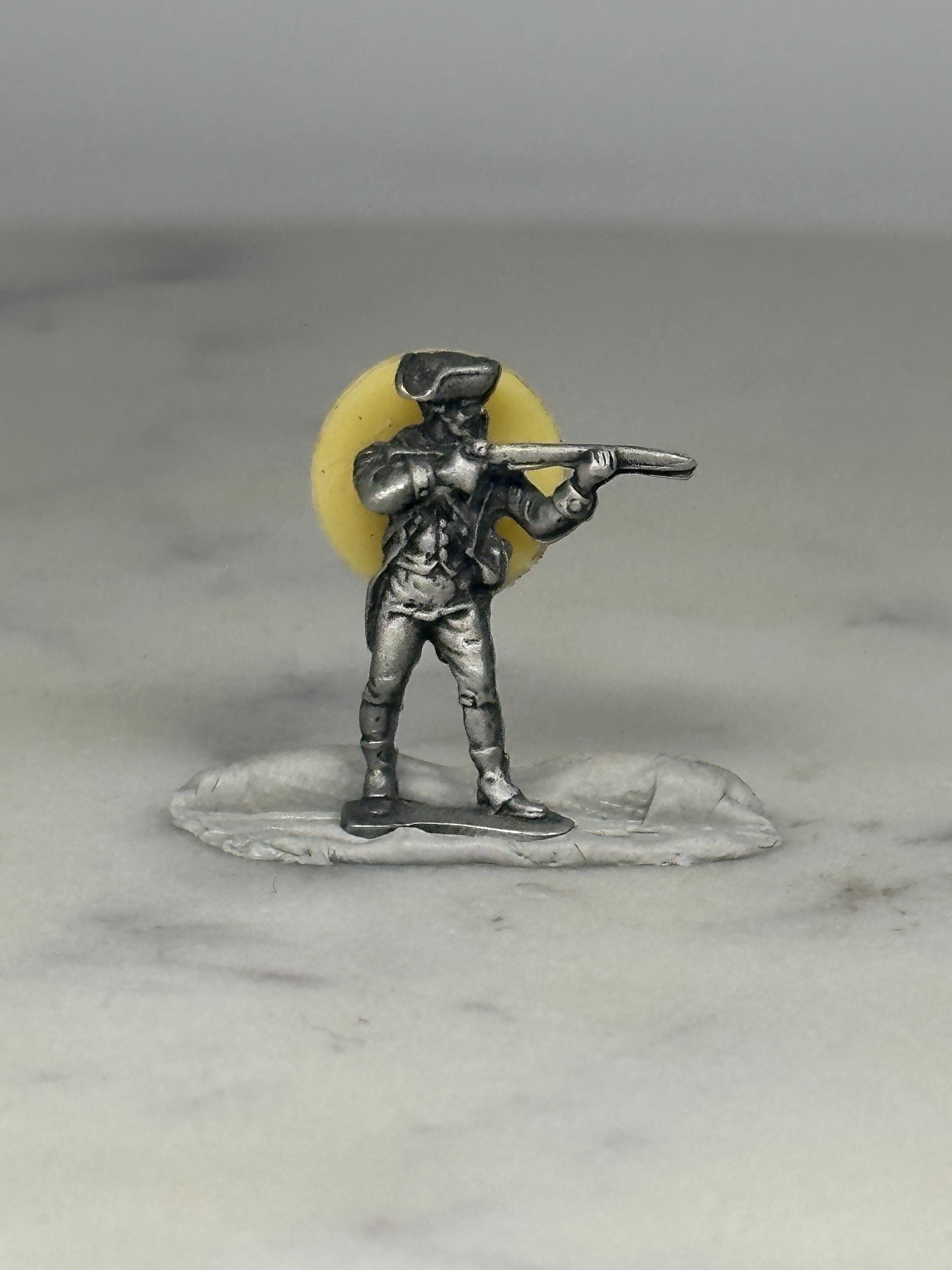 Revolutionary War Soldier Pin: Pewter Finish - Patriotic Accessory