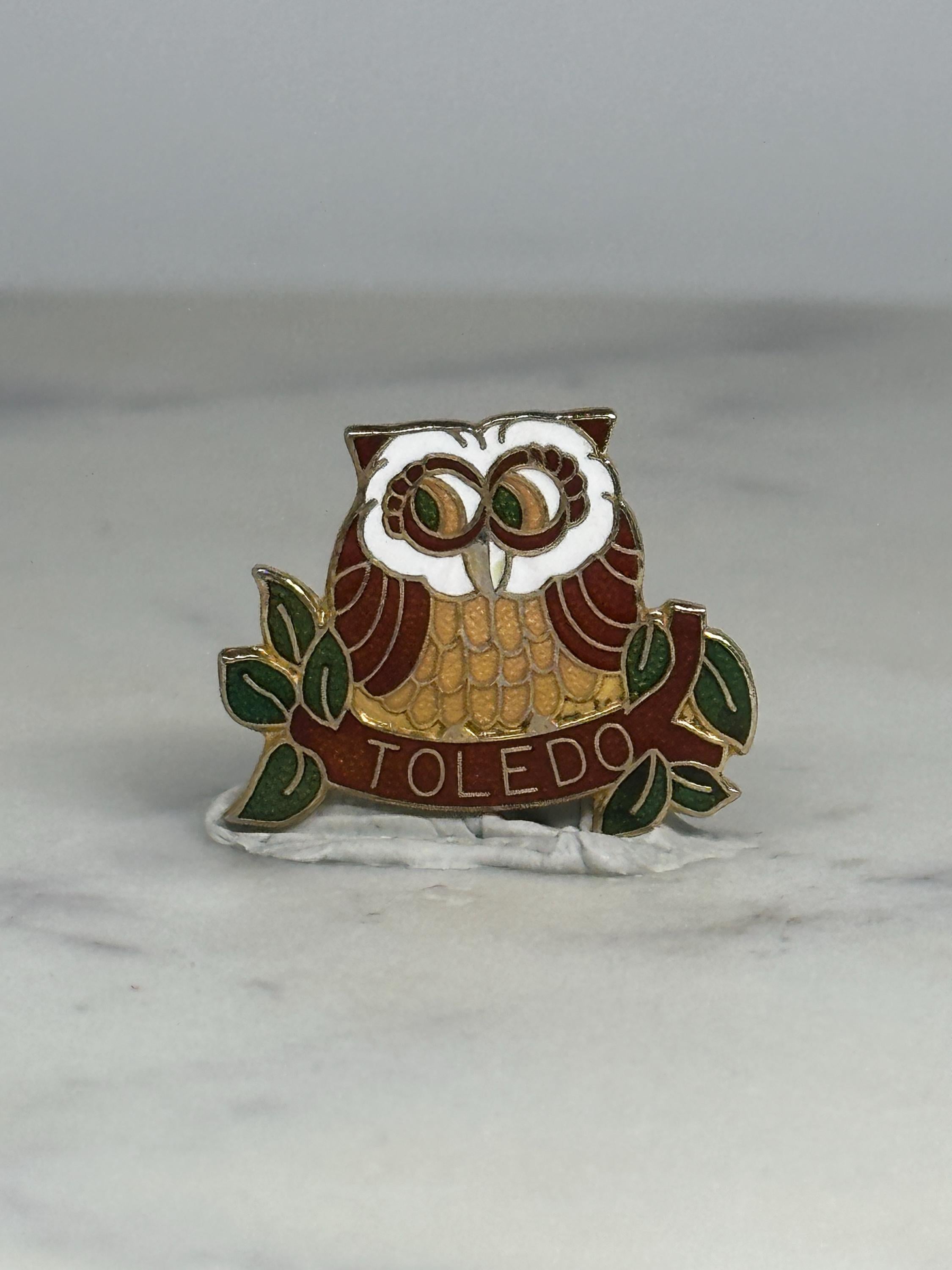 Toledo Owl Souvenir Pin: Brown Enamel Finish - Vintage Travel Accessory