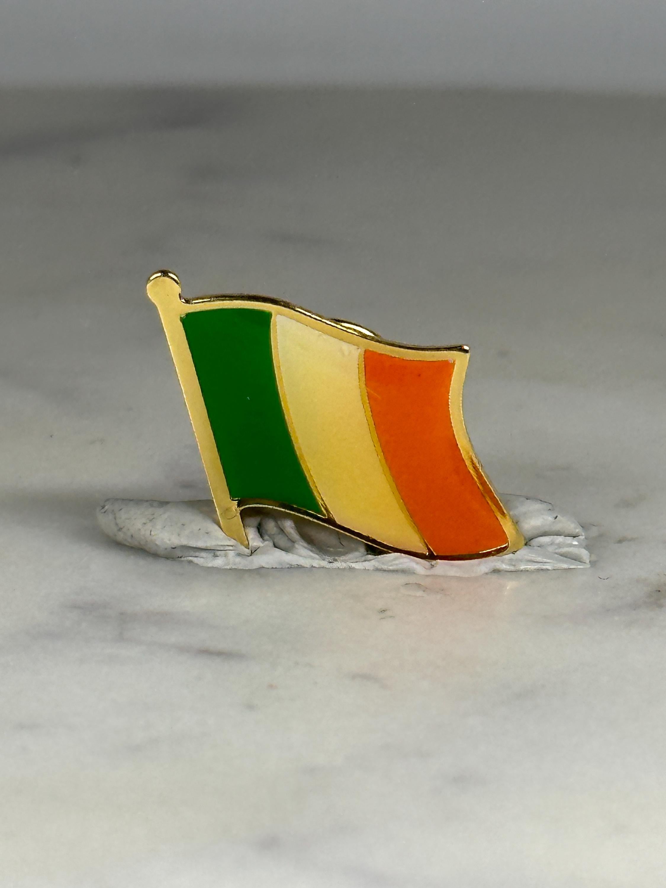 Ireland Flag Lapel Pin: Gold Trim Enamel - Patriotic Travel Accessory